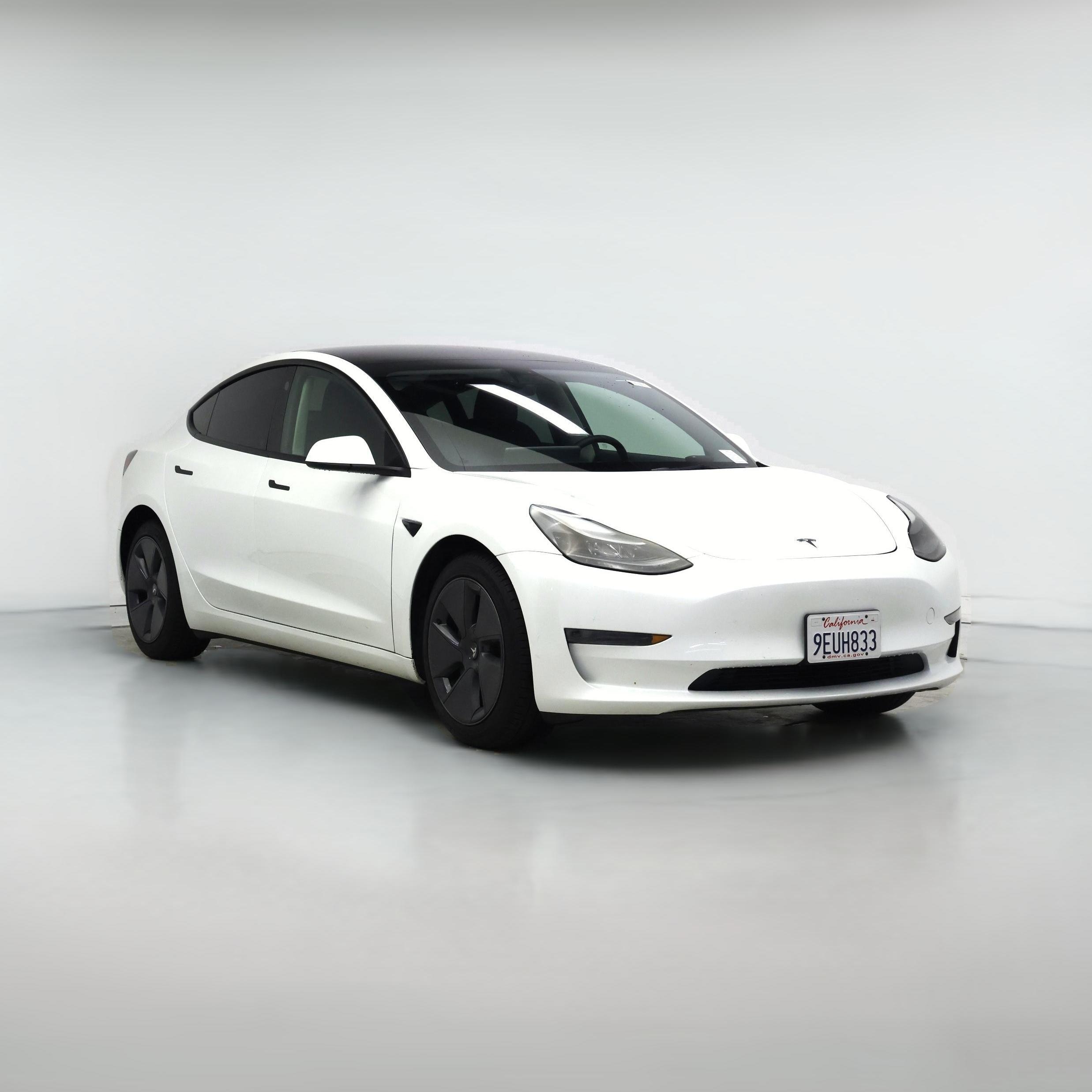 Thumbnail: 2023 Tesla Model 3 - 1