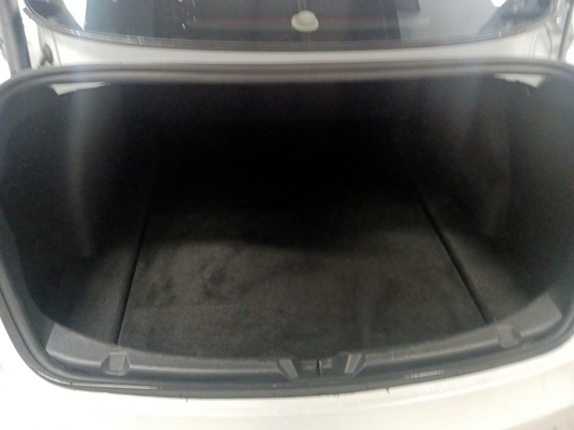 Thumbnail: 2023 Tesla Model 3 - 16