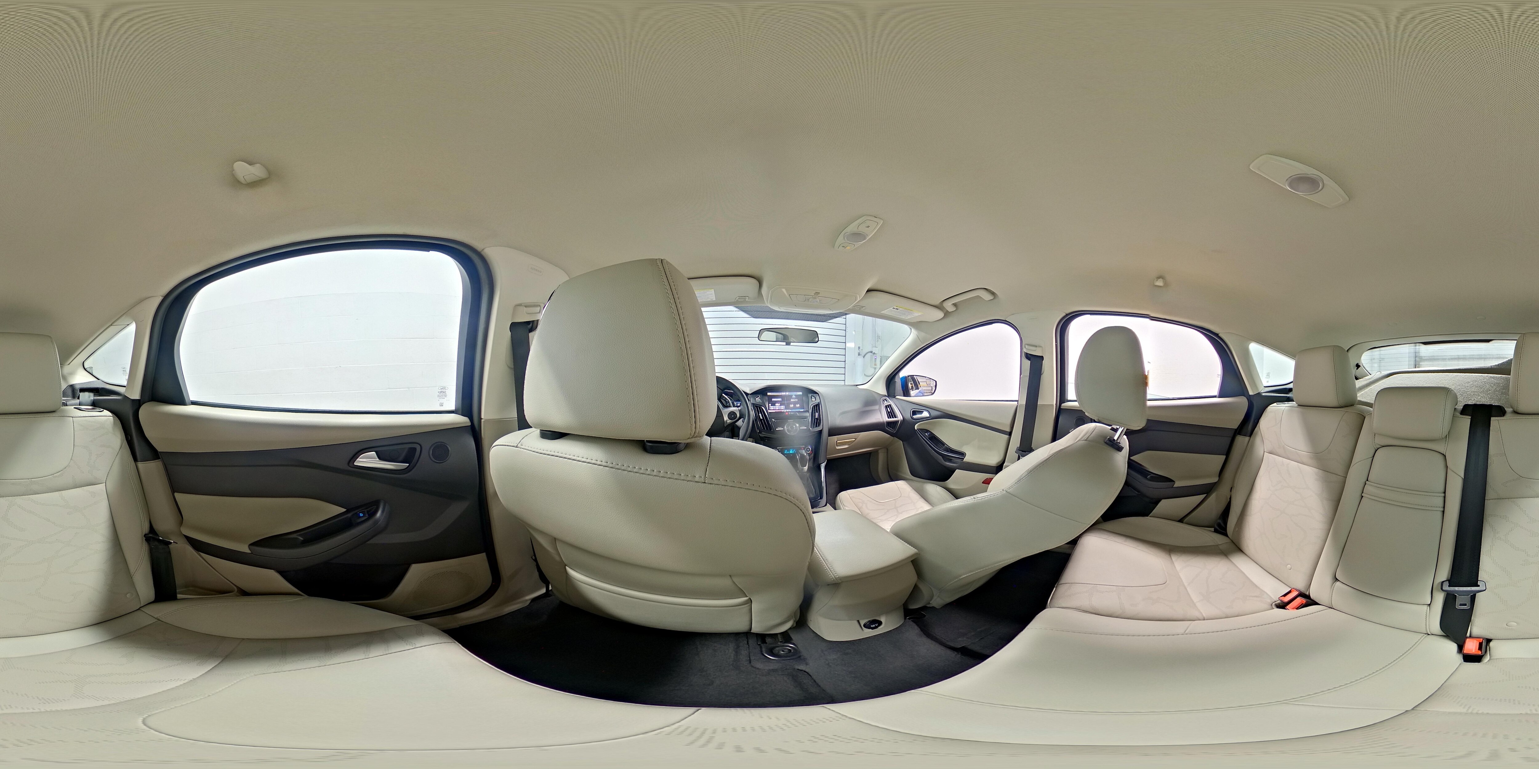 2014 Ford Focus Electric - Photo 23