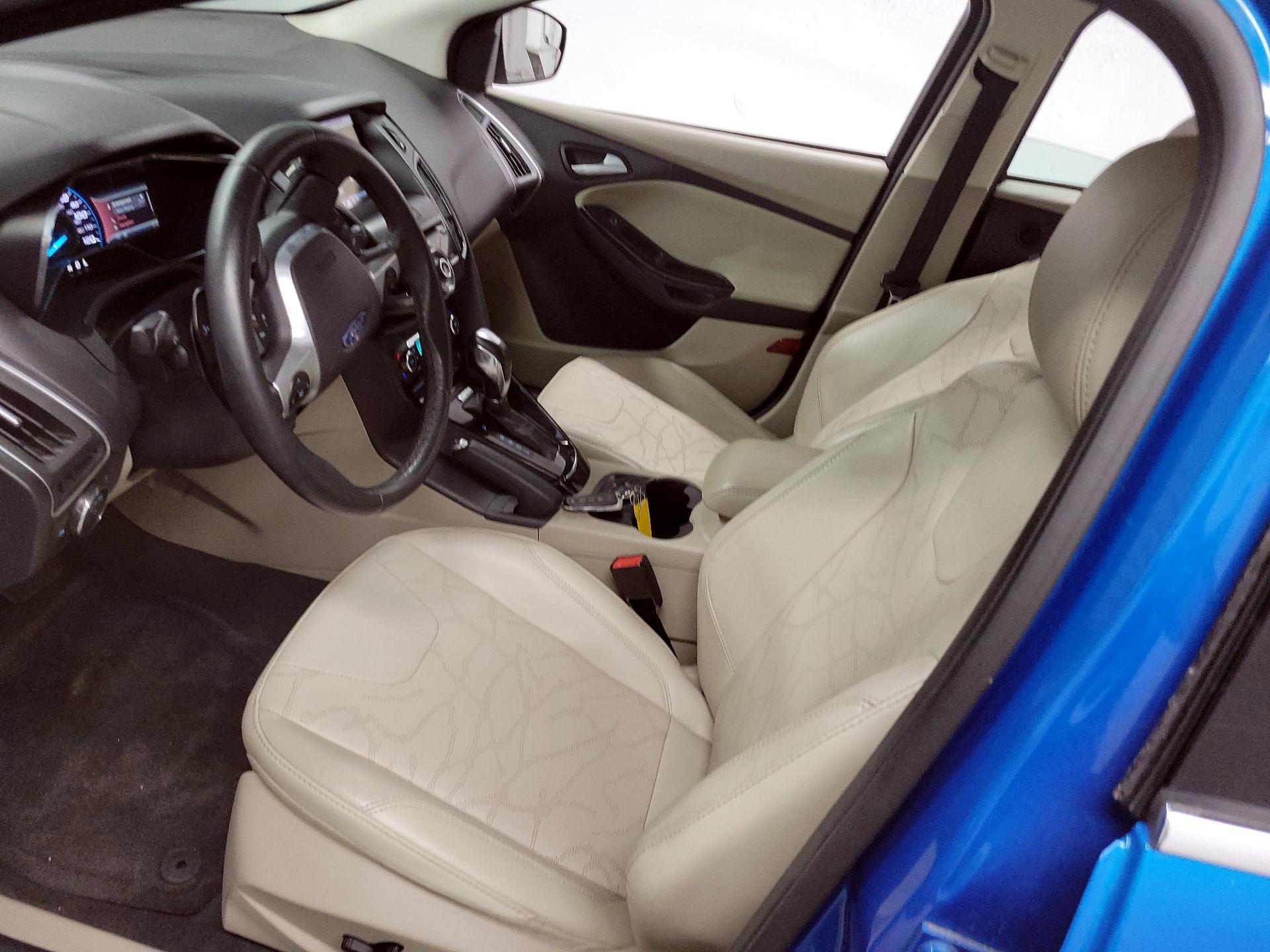 Thumbnail: 2014 Ford Focus - 11