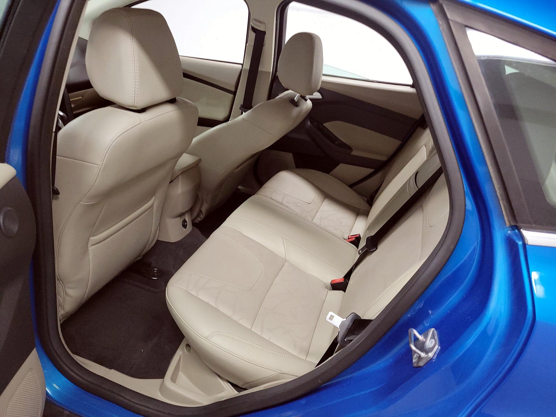 Thumbnail: 2014 Ford Focus - 17