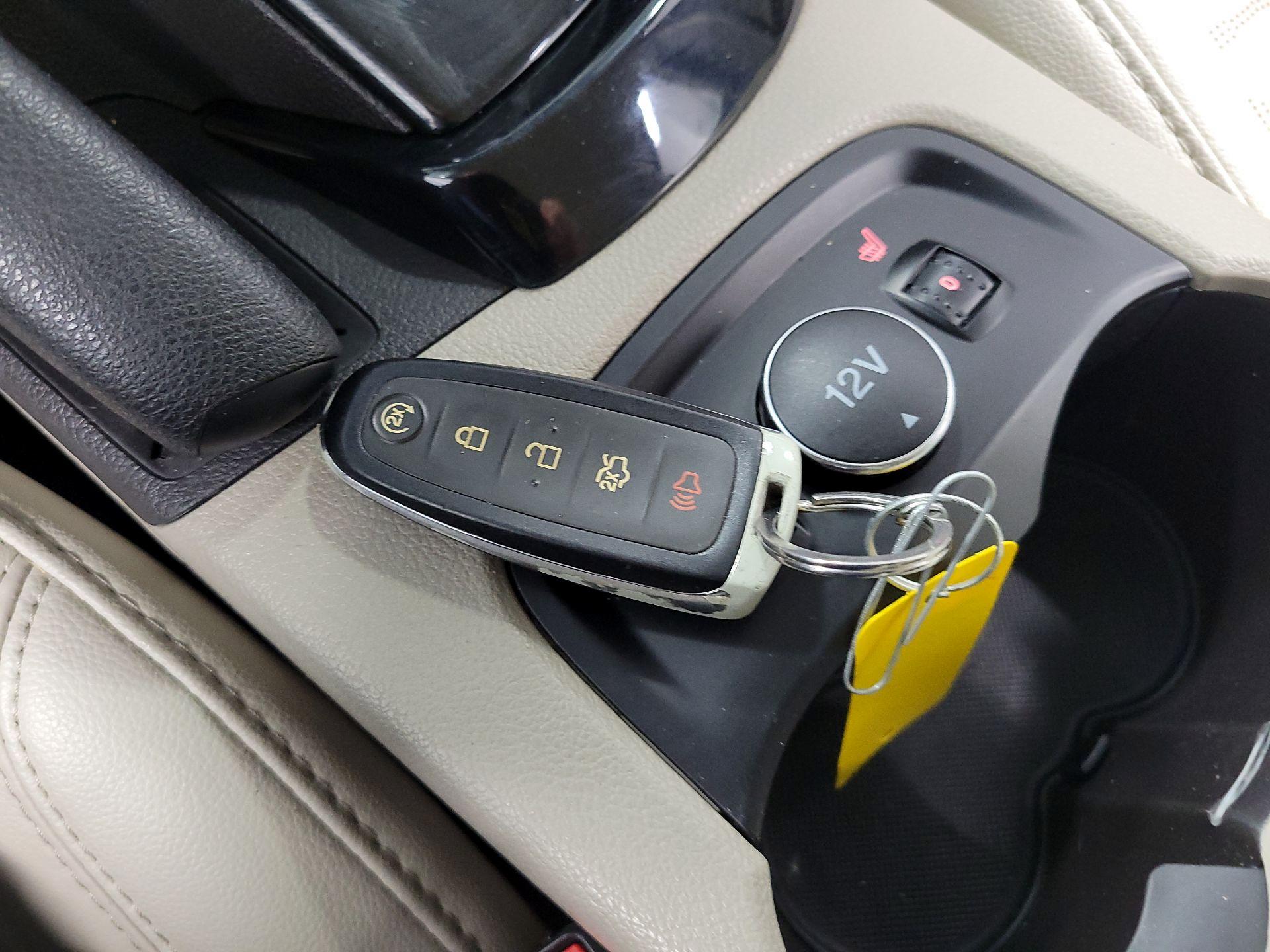 Thumbnail: 2014 Ford Focus - 20