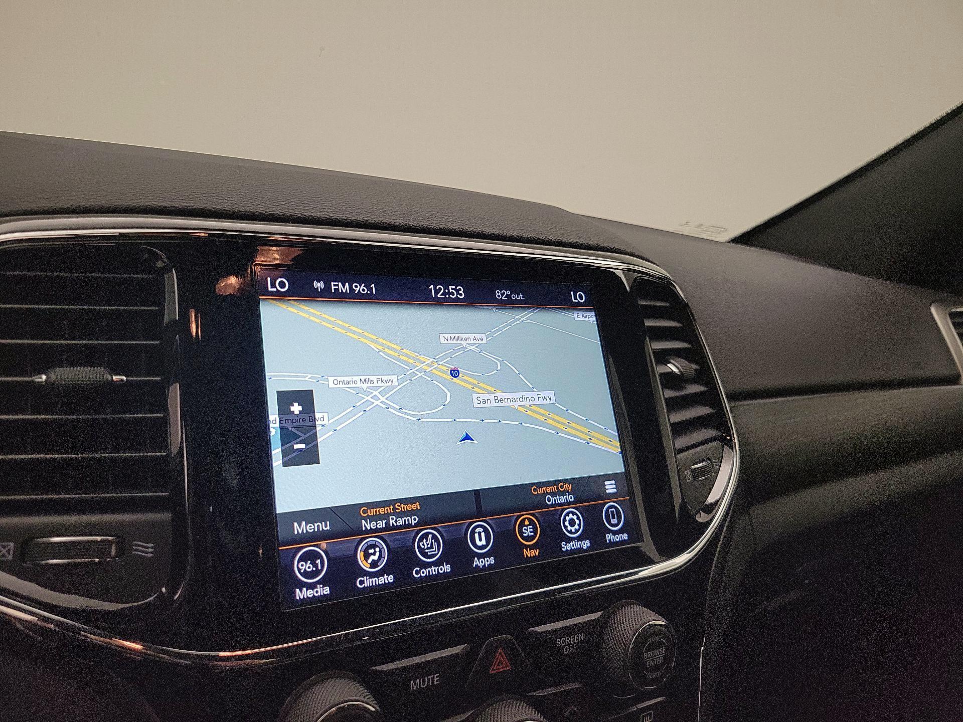 Thumbnail: 2020 Jeep Grand Cherokee - 14