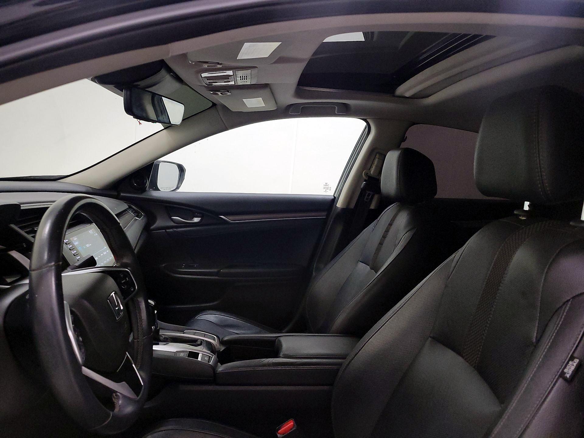 Thumbnail: 2019 Honda Civic - 19