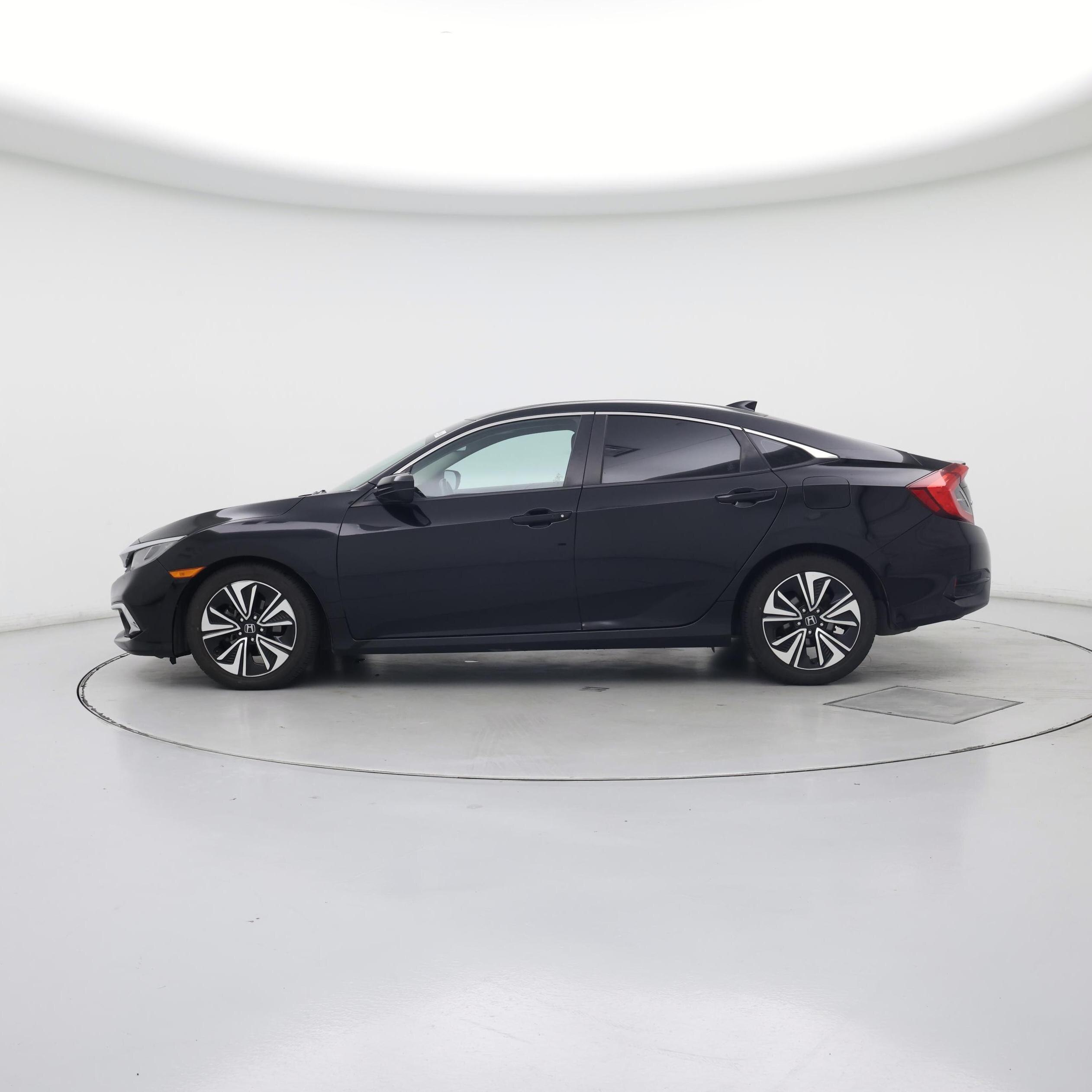 Thumbnail: 2019 Honda Civic - 3
