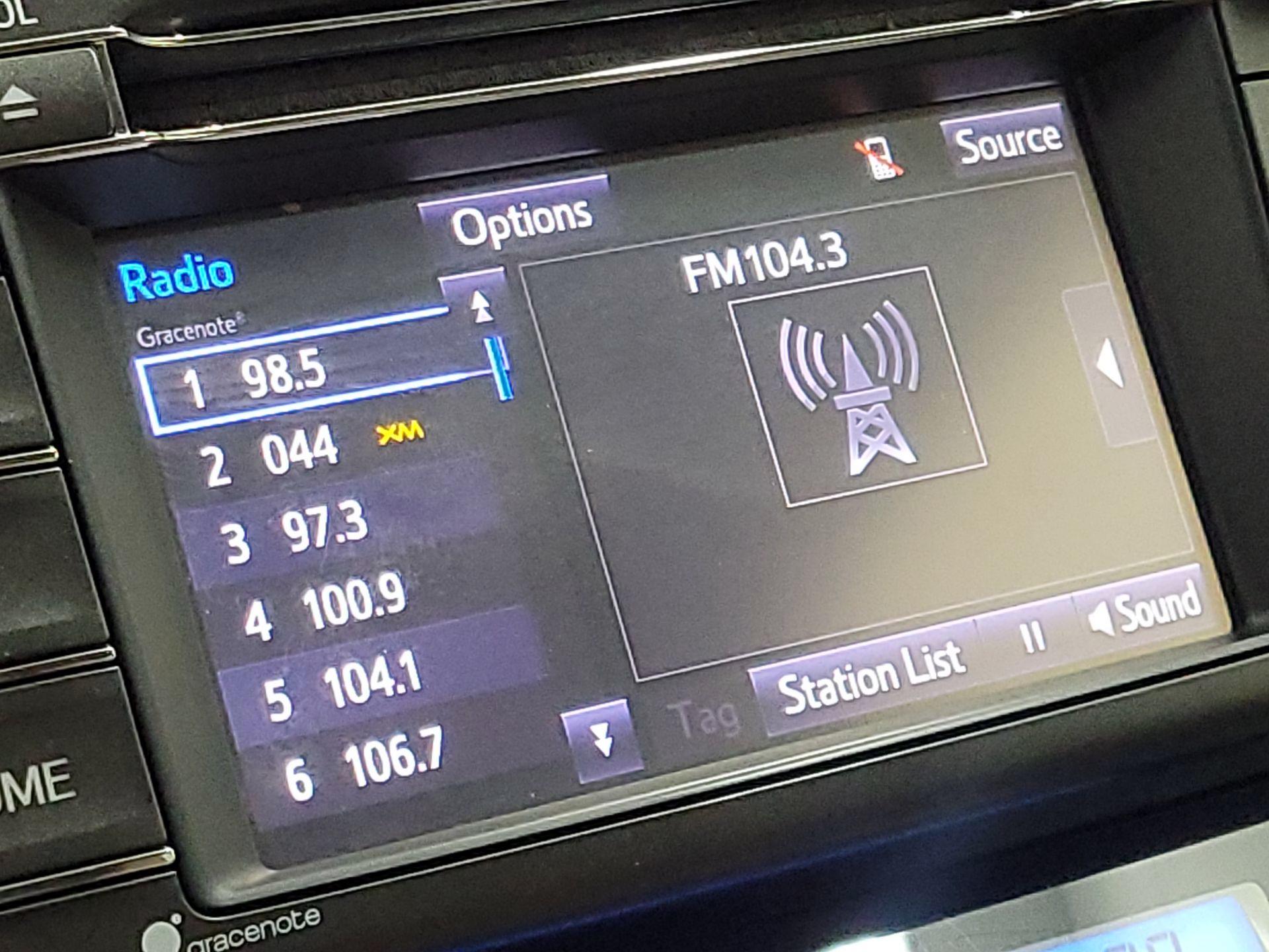 Thumbnail: 2014 Toyota RAV4 - 15