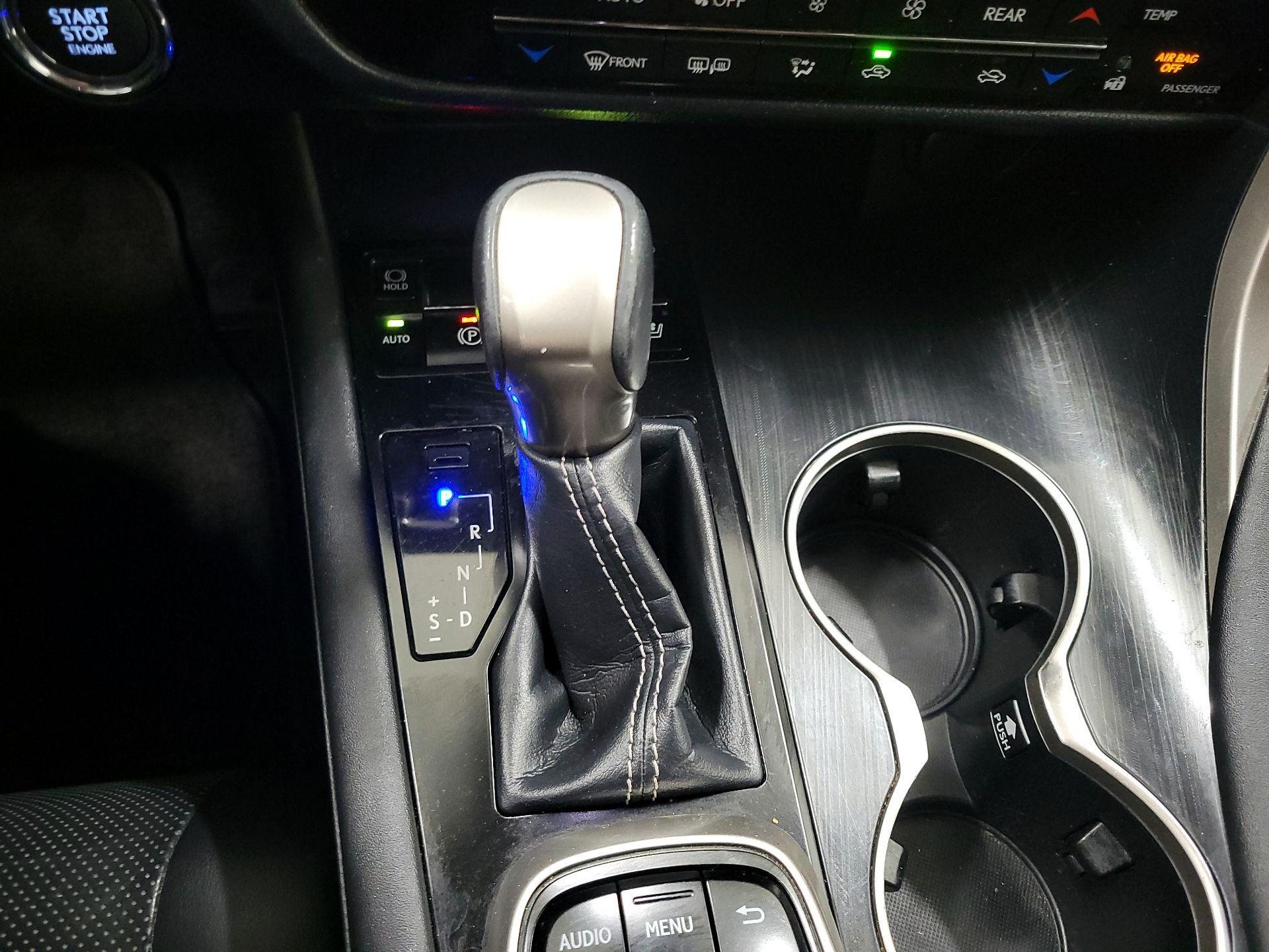 Thumbnail: 2018 Lexus RX - 15