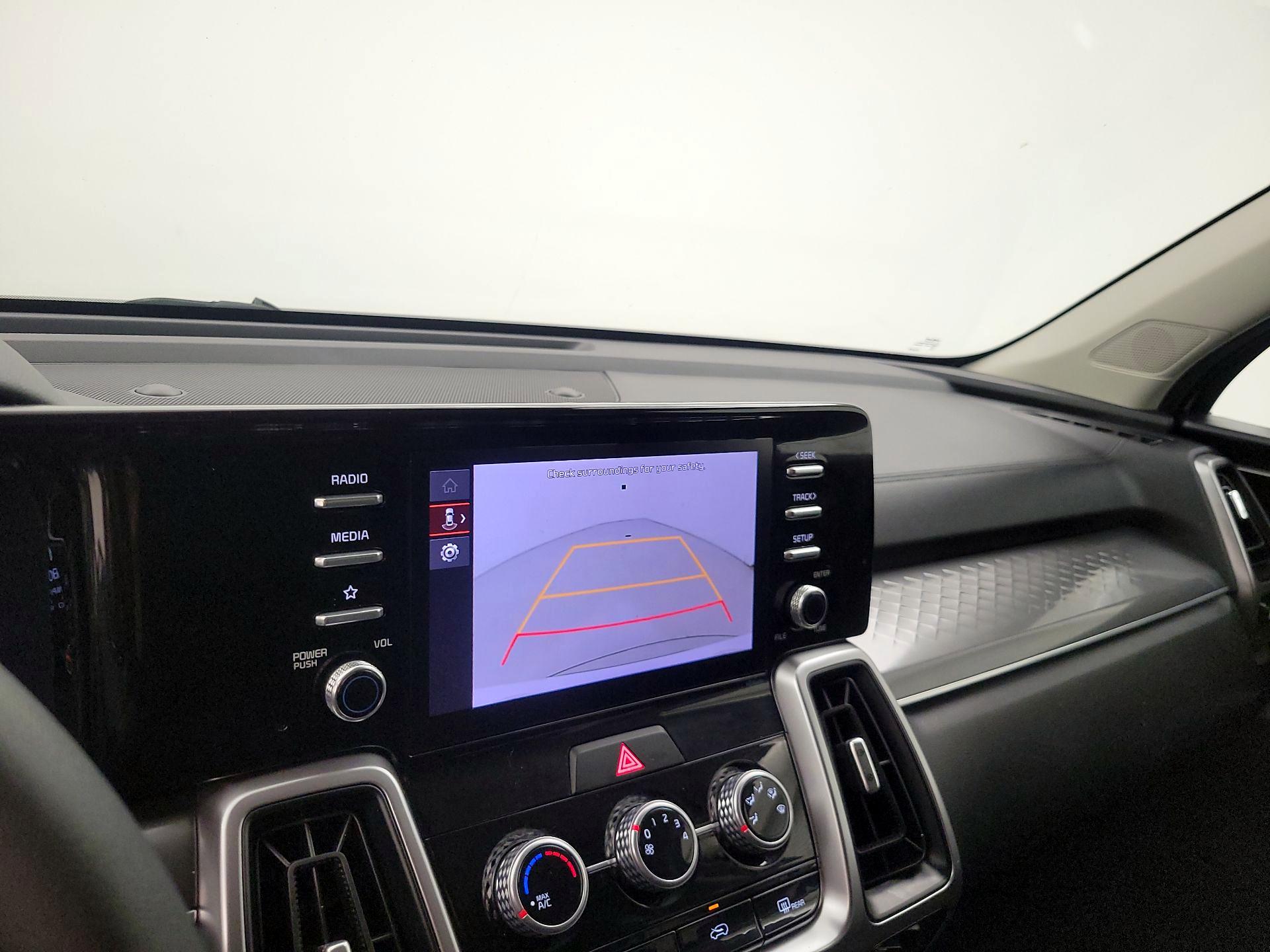 Thumbnail: 2023 Kia Sorento - 14