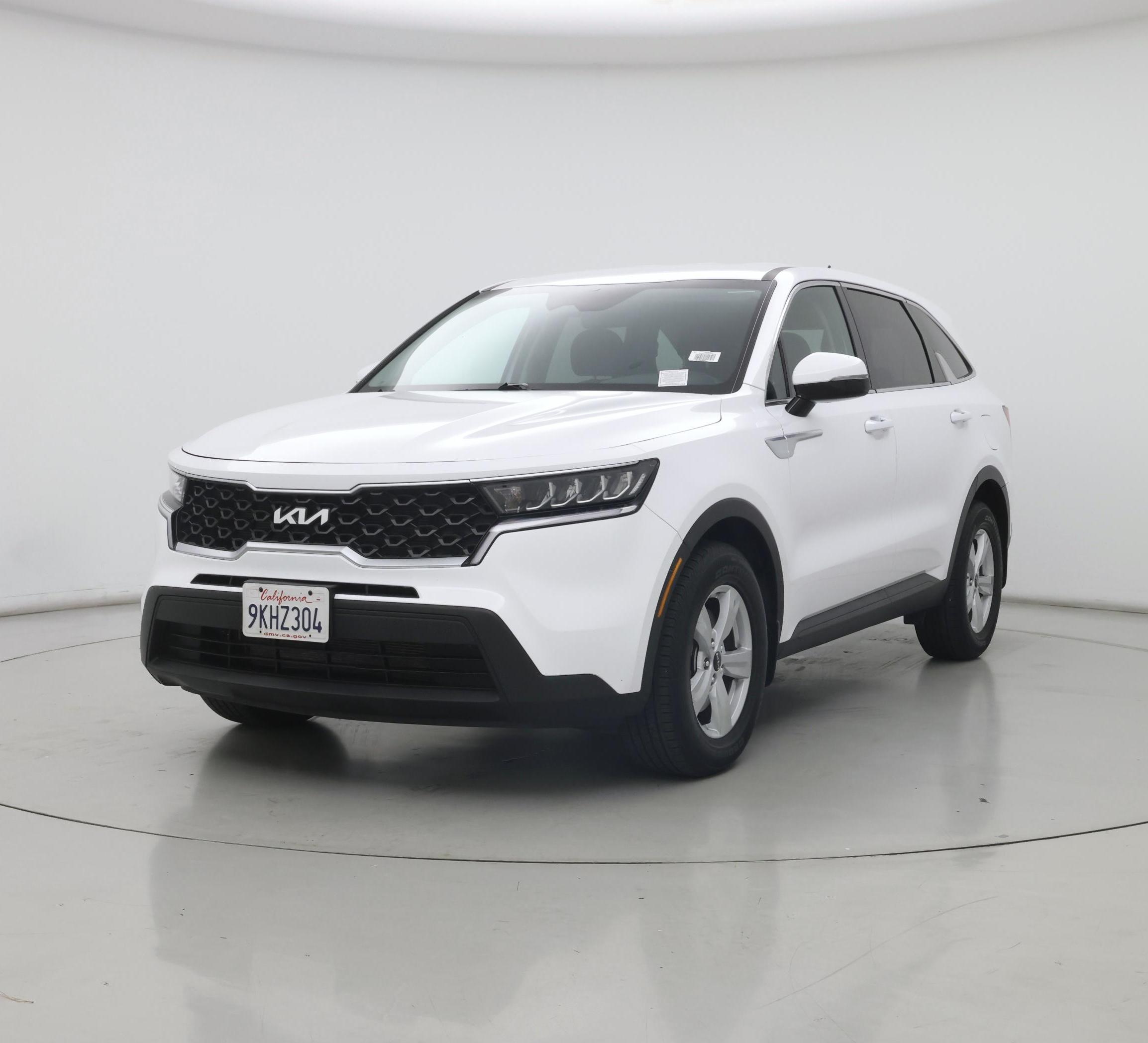 Thumbnail: 2023 Kia Sorento - 4