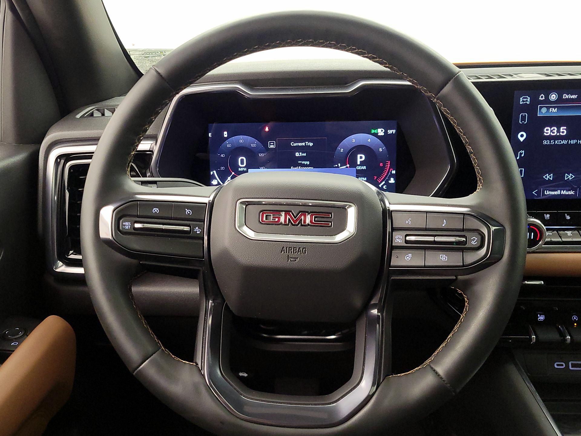 Thumbnail: 2025 GMC Canyon - 10