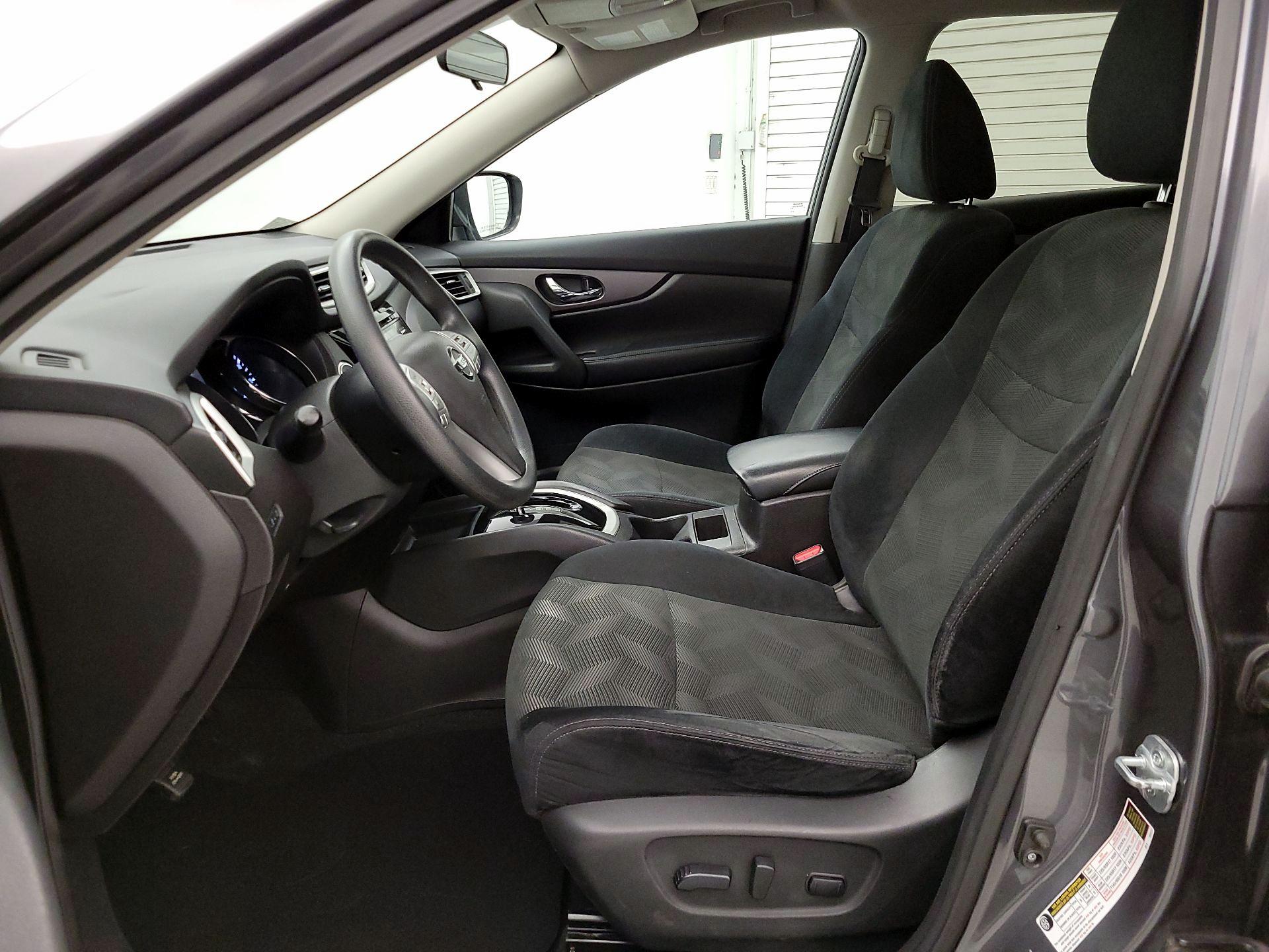 Thumbnail: 2016 Nissan Rogue - 11