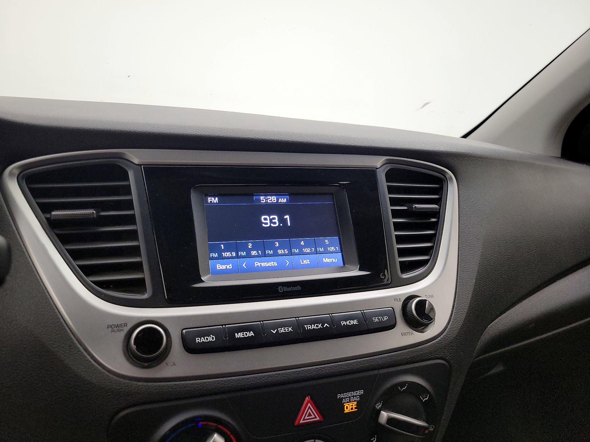 Thumbnail: 2018 Hyundai Accent - 15