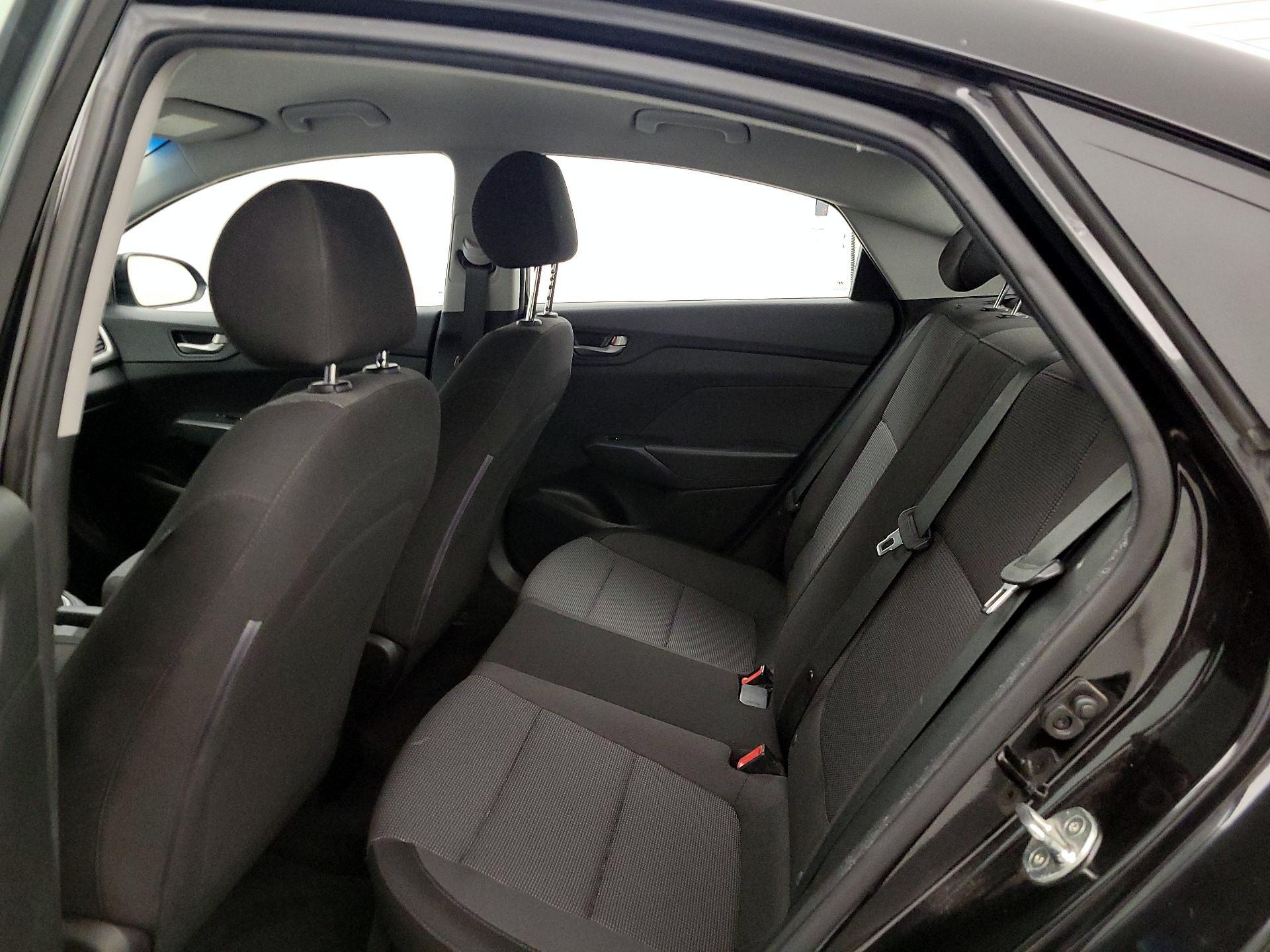 Thumbnail: 2018 Hyundai Accent - 19