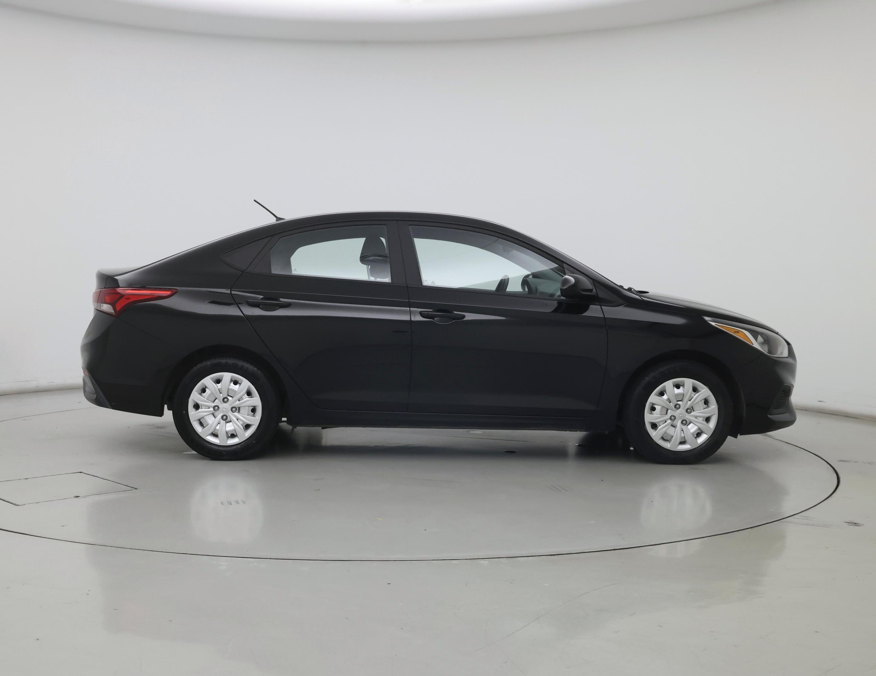 Thumbnail: 2018 Hyundai Accent - 7