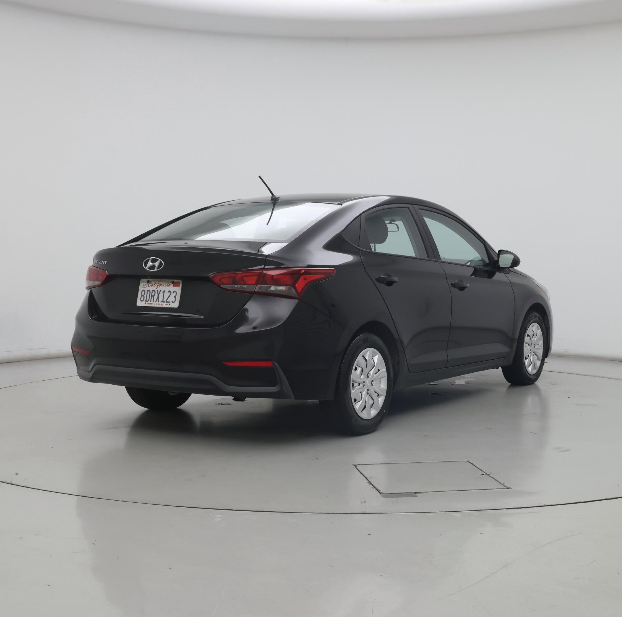 Thumbnail: 2018 Hyundai Accent - 8