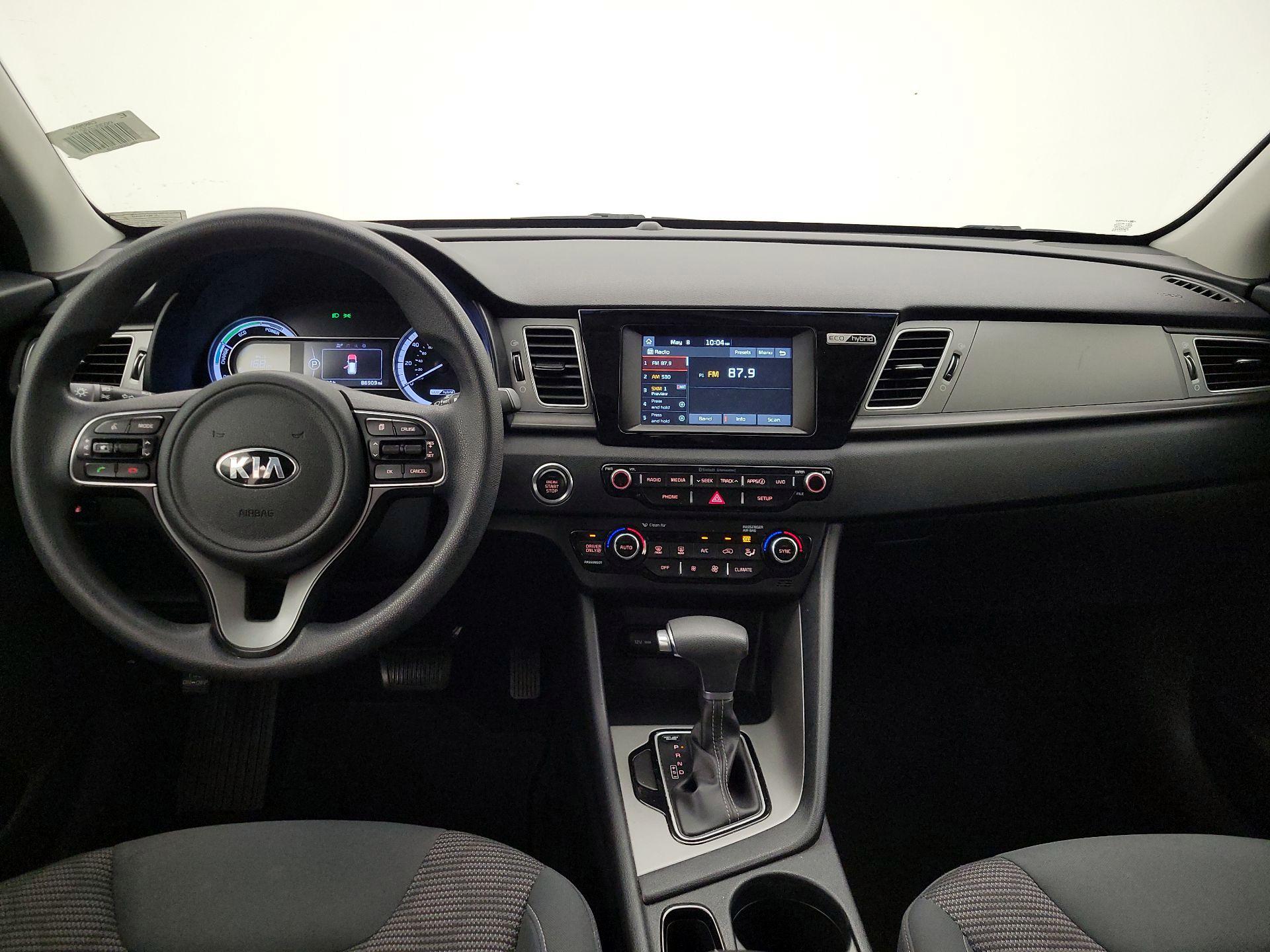 Thumbnail: 2018 Kia Niro - 9