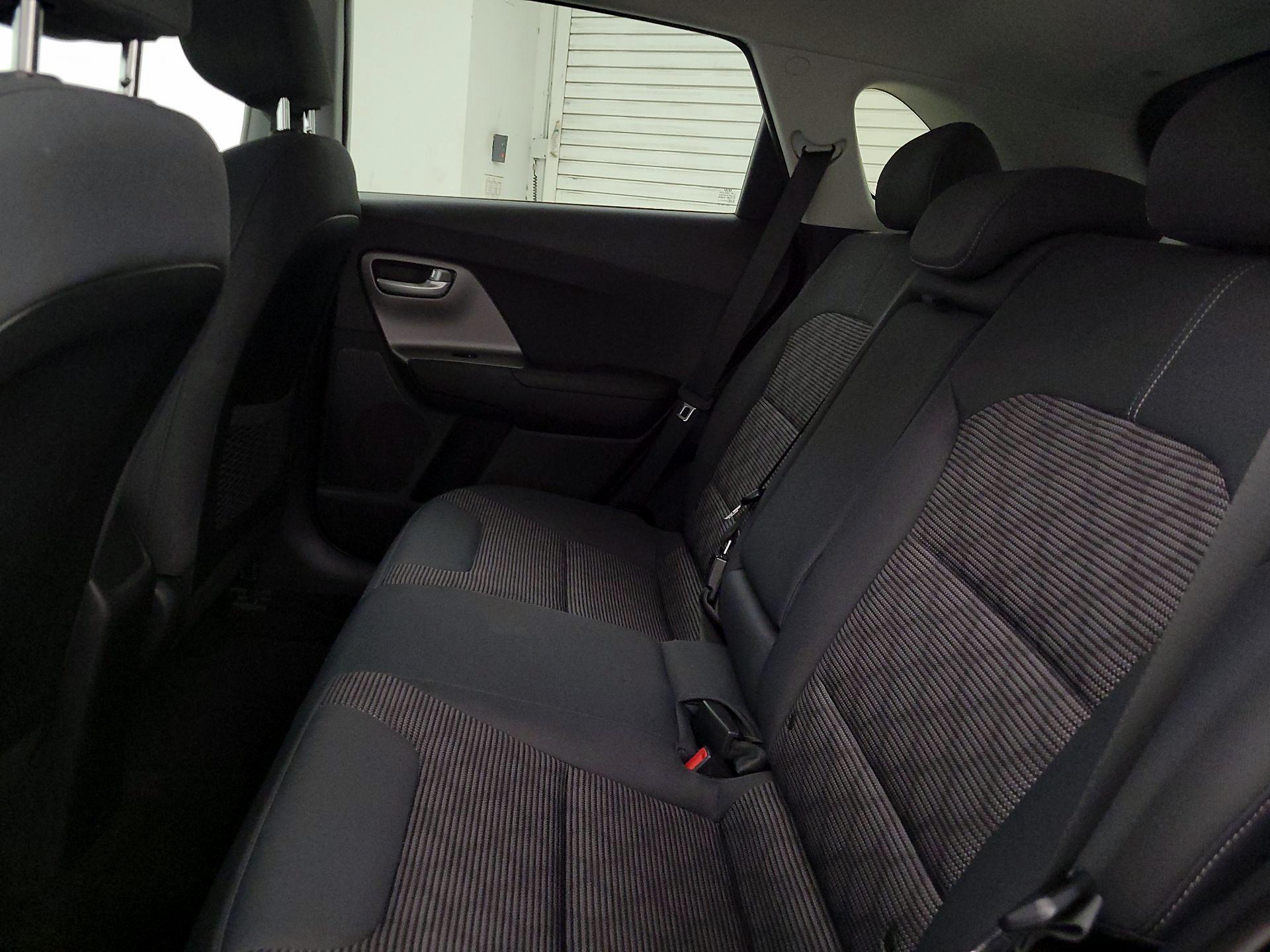 Thumbnail: 2018 Kia Niro - 19