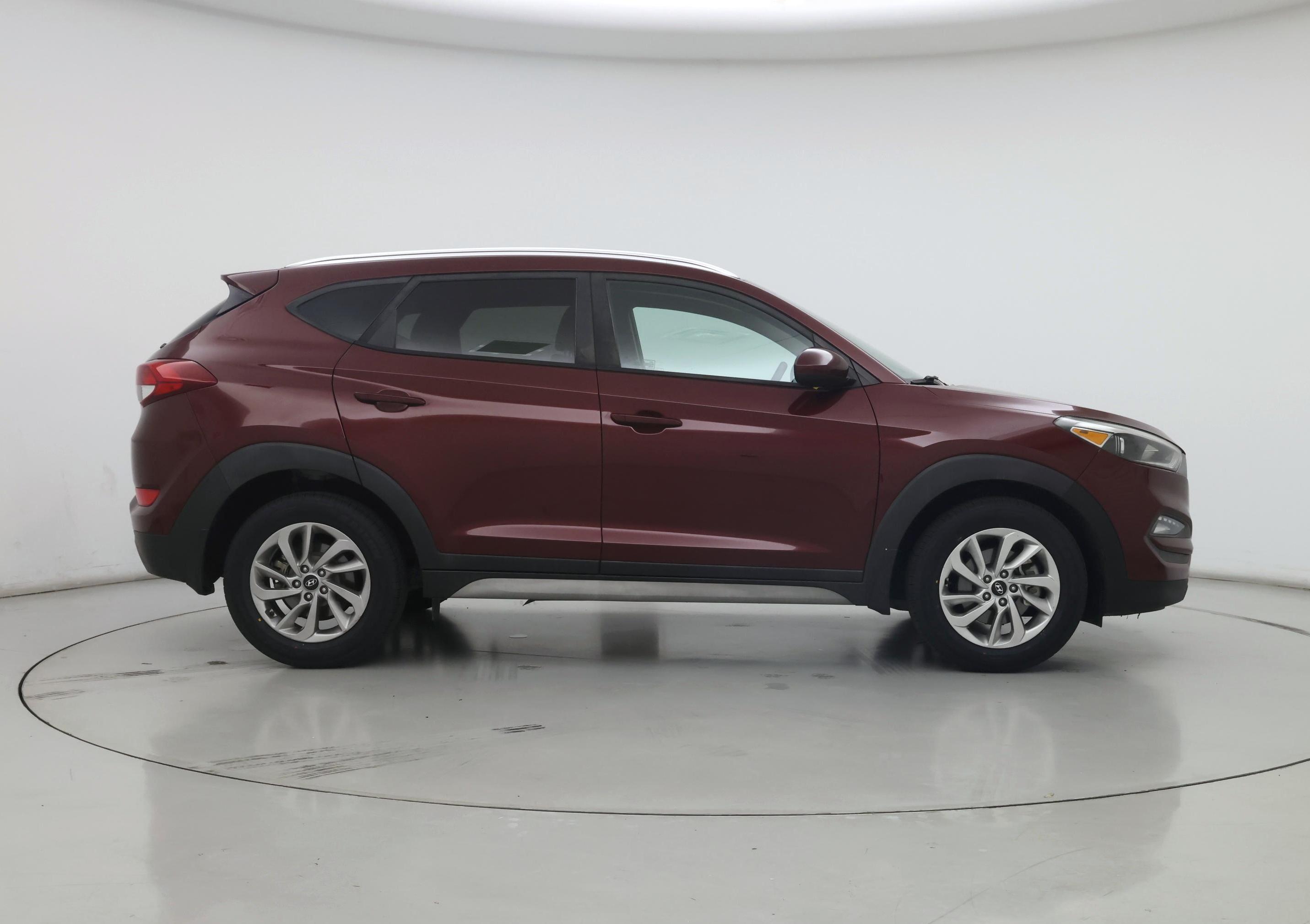Thumbnail: 2017 Hyundai Tucson - 7