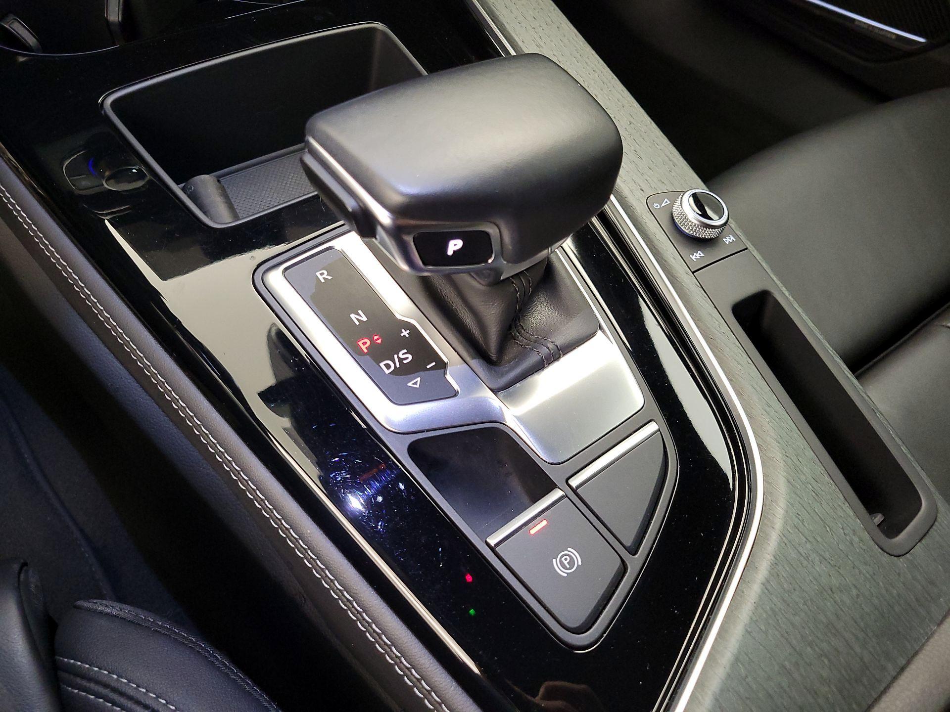 Thumbnail: 2022 Audi A5 - 17