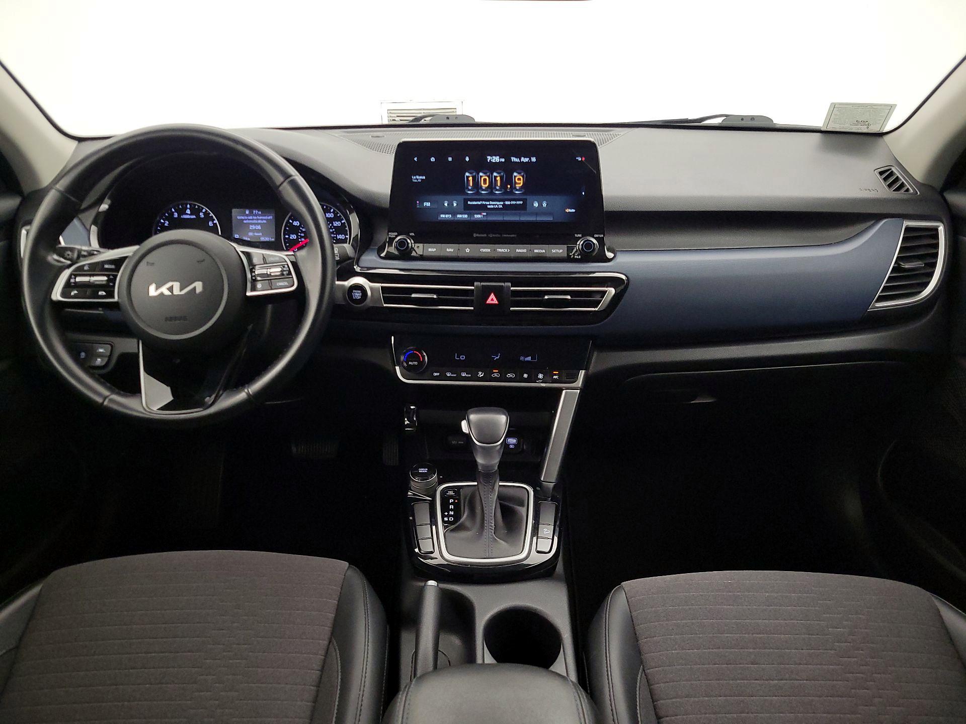 Thumbnail: 2022 Kia Seltos - 9