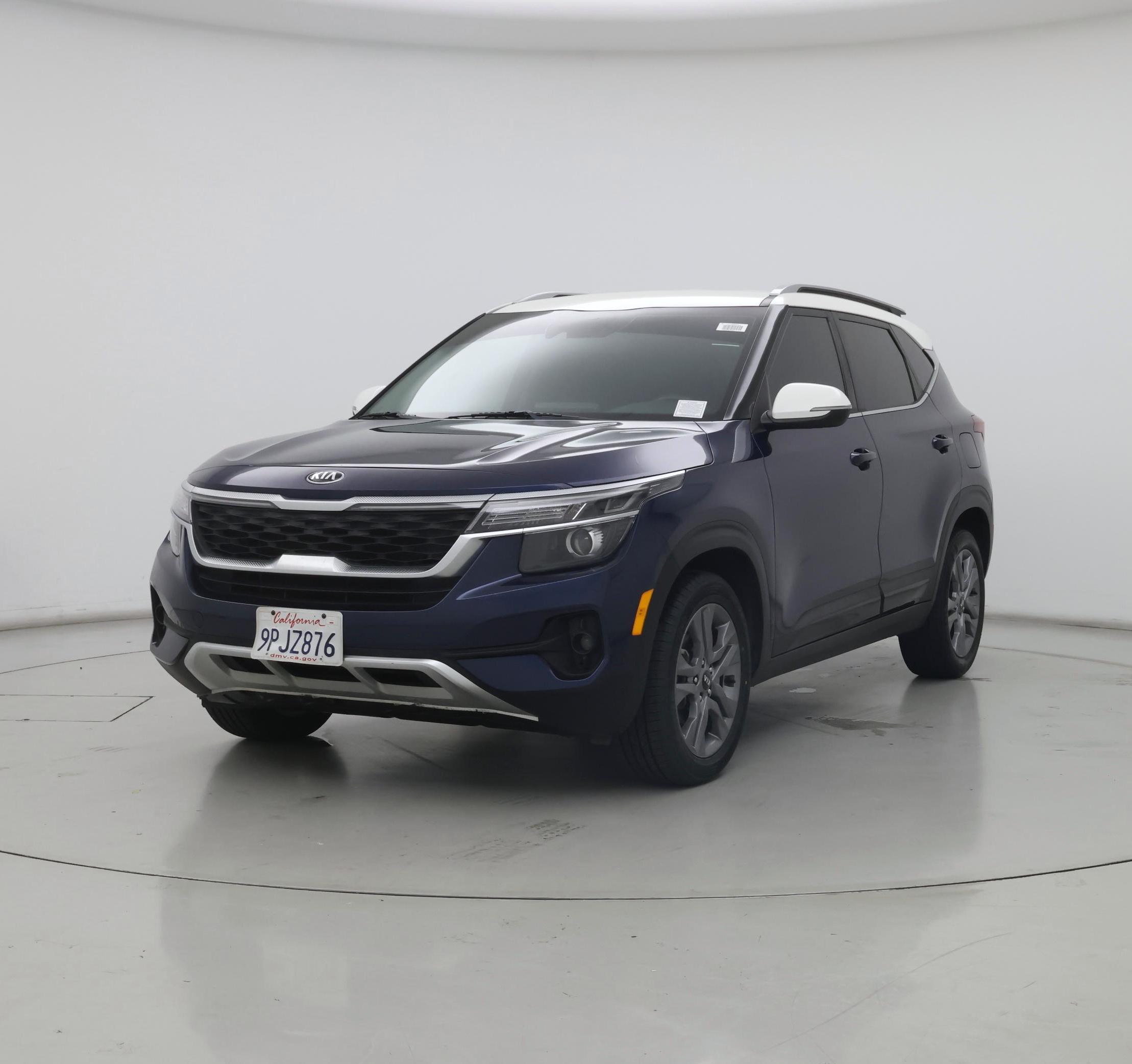 Thumbnail: 2021 Kia Seltos - 4