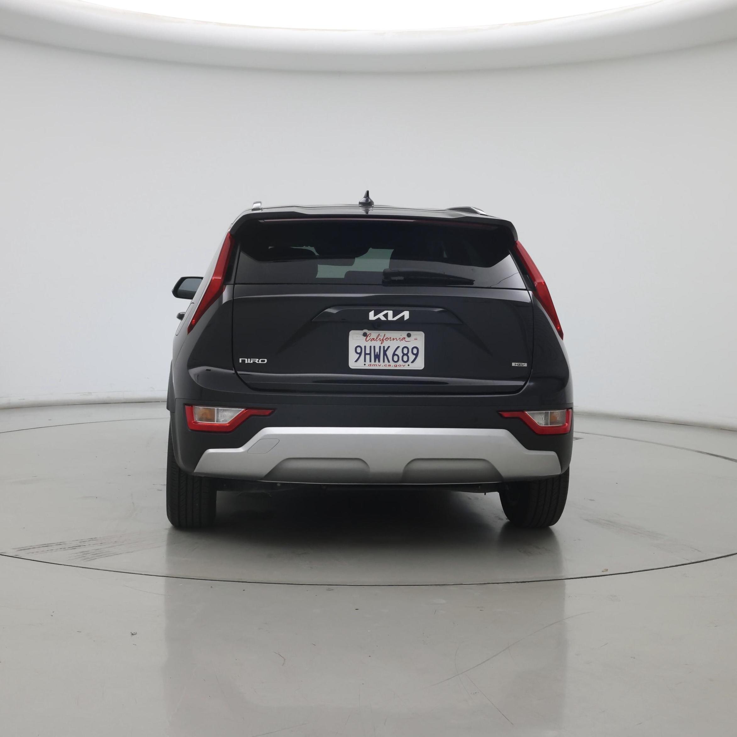 Thumbnail: 2023 Kia Niro - 6