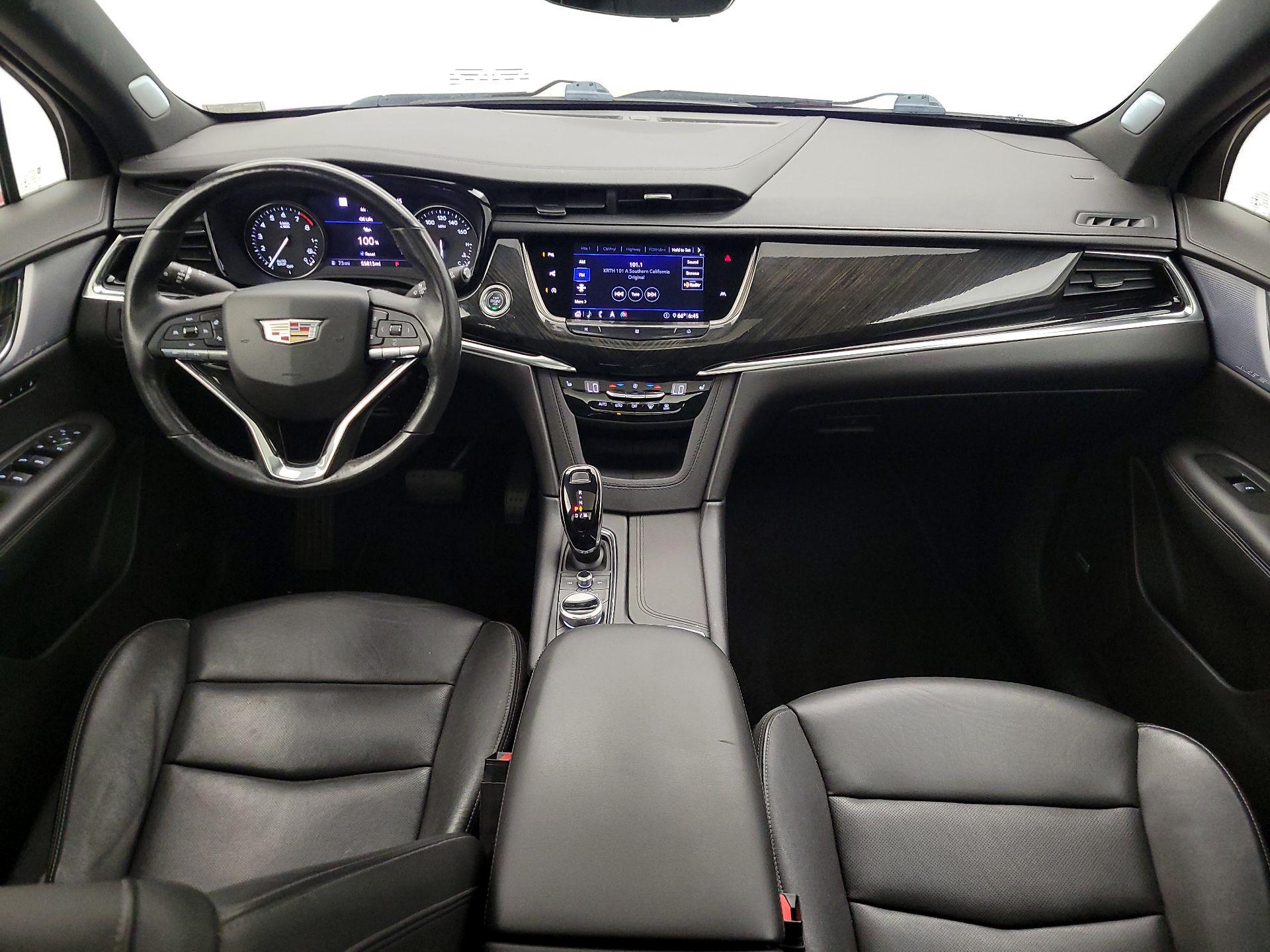 Thumbnail: 2020 Cadillac XT6 - 9