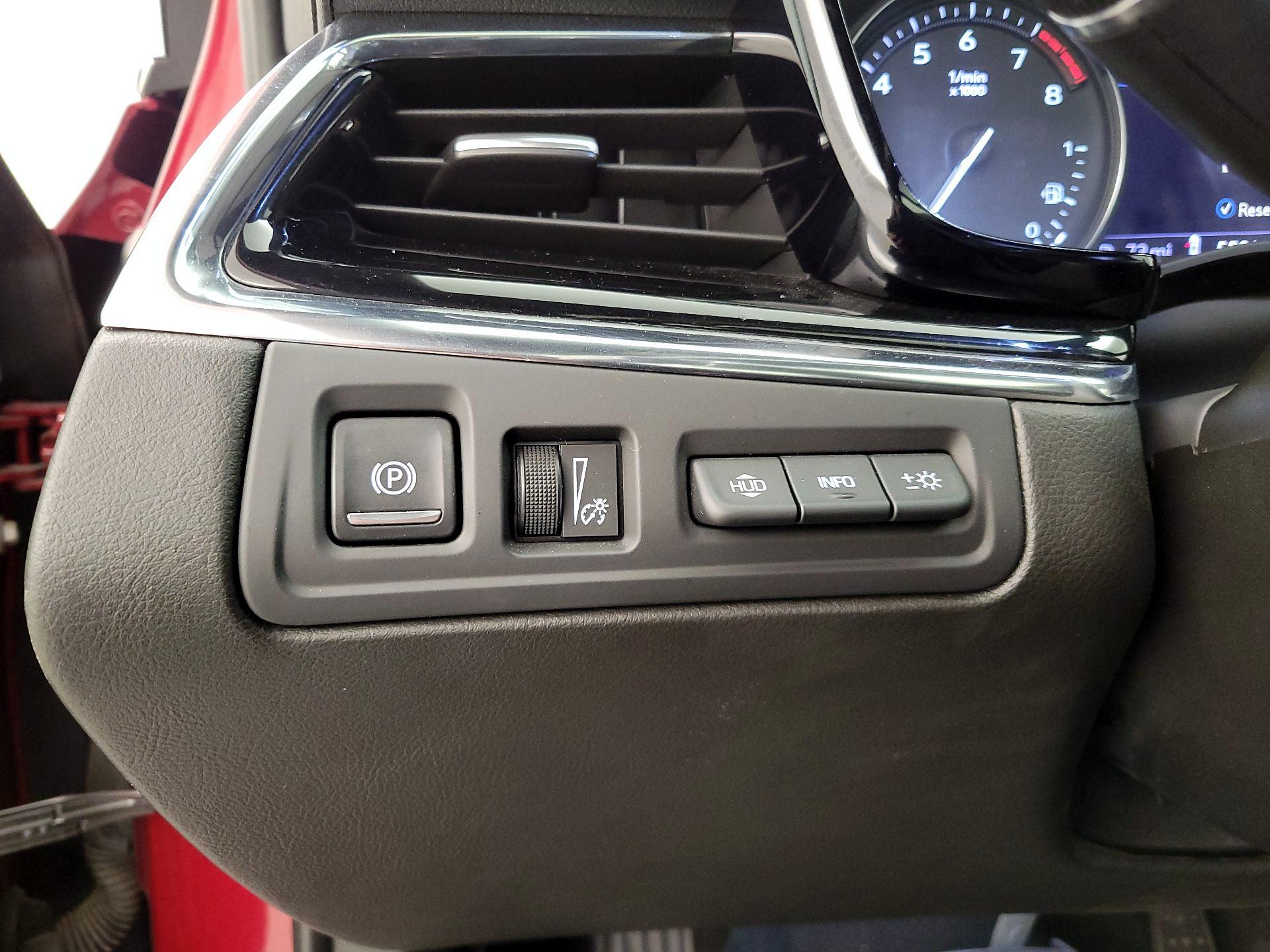 Thumbnail: 2020 Cadillac XT6 - 13