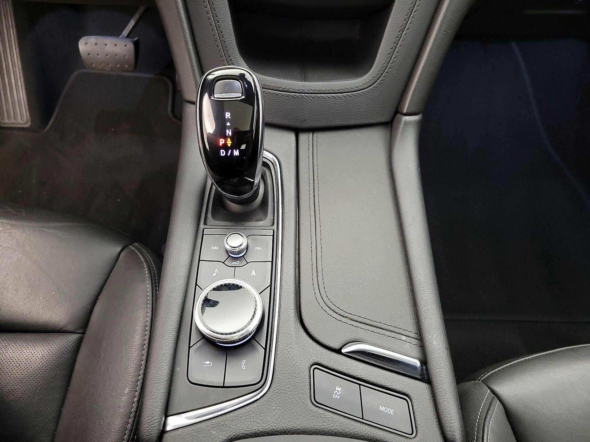 Thumbnail: 2020 Cadillac XT6 - 17