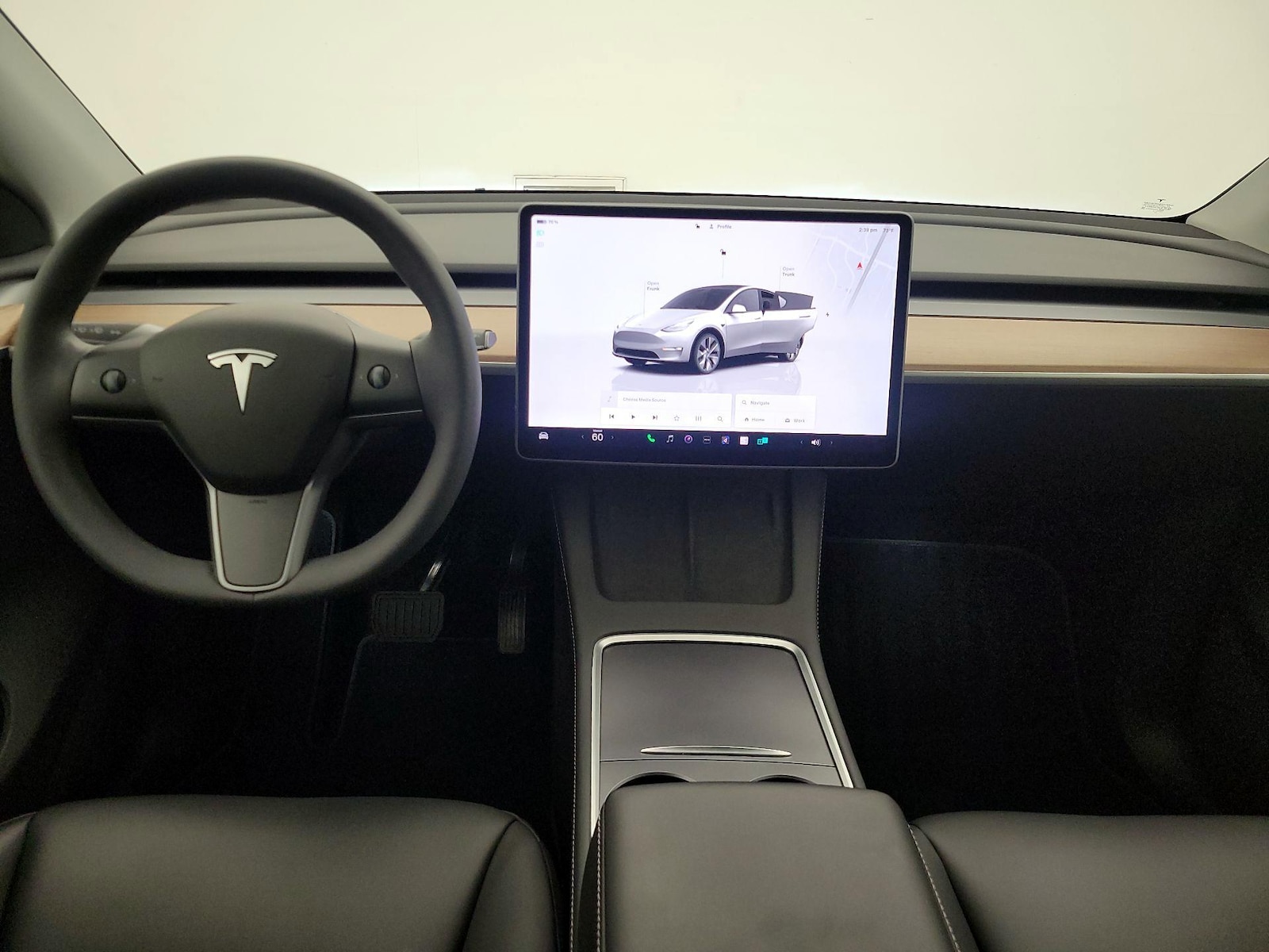 2023 Tesla Model Y Long Range - Photo 10