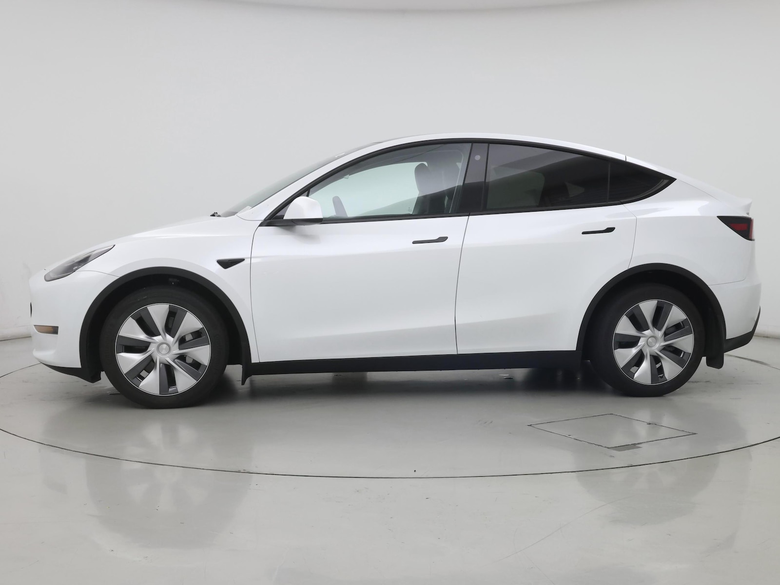 2023 Tesla Model Y Long Range - Photo 4