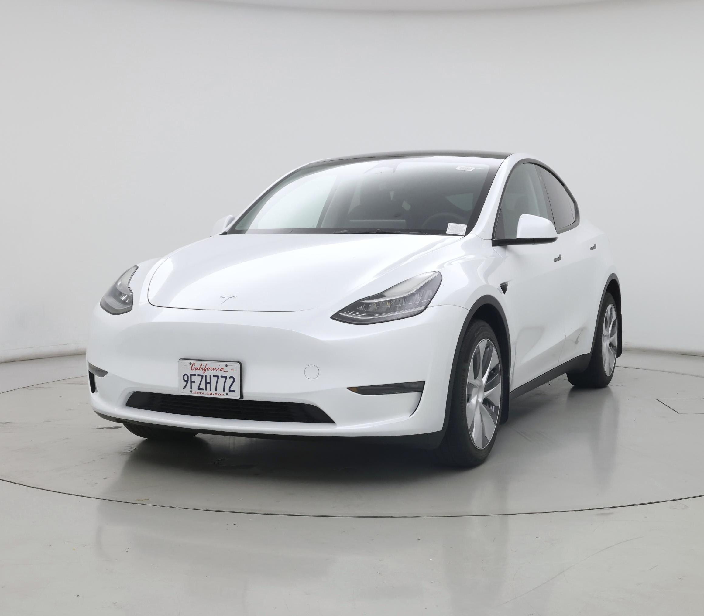 Thumbnail: 2023 Tesla Model Y - 4
