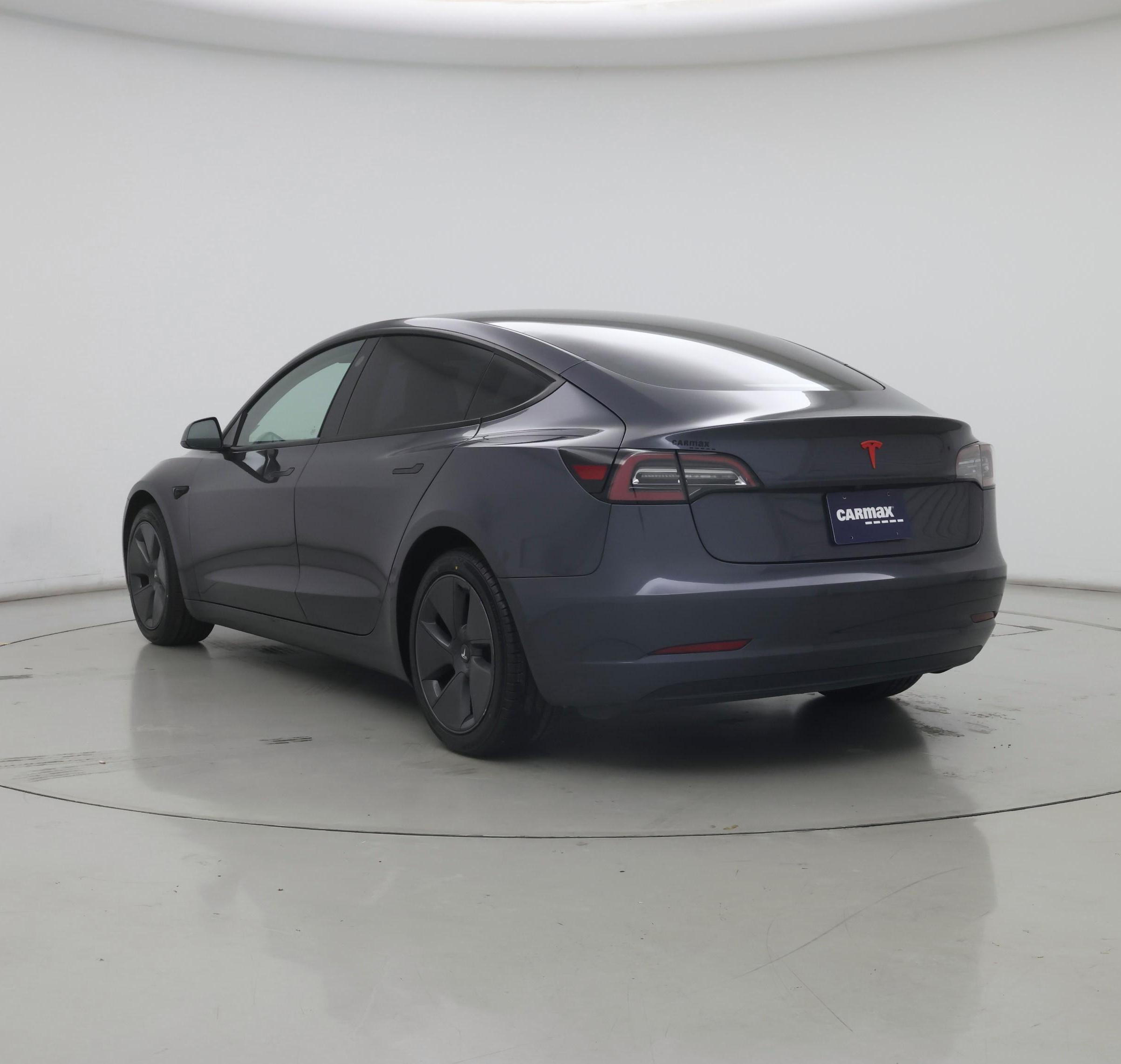 Thumbnail: 2023 Tesla Model 3 - 2