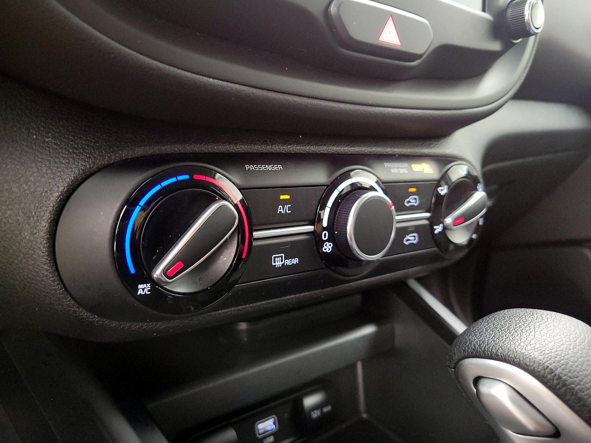 Thumbnail: 2025 Kia Soul - 16