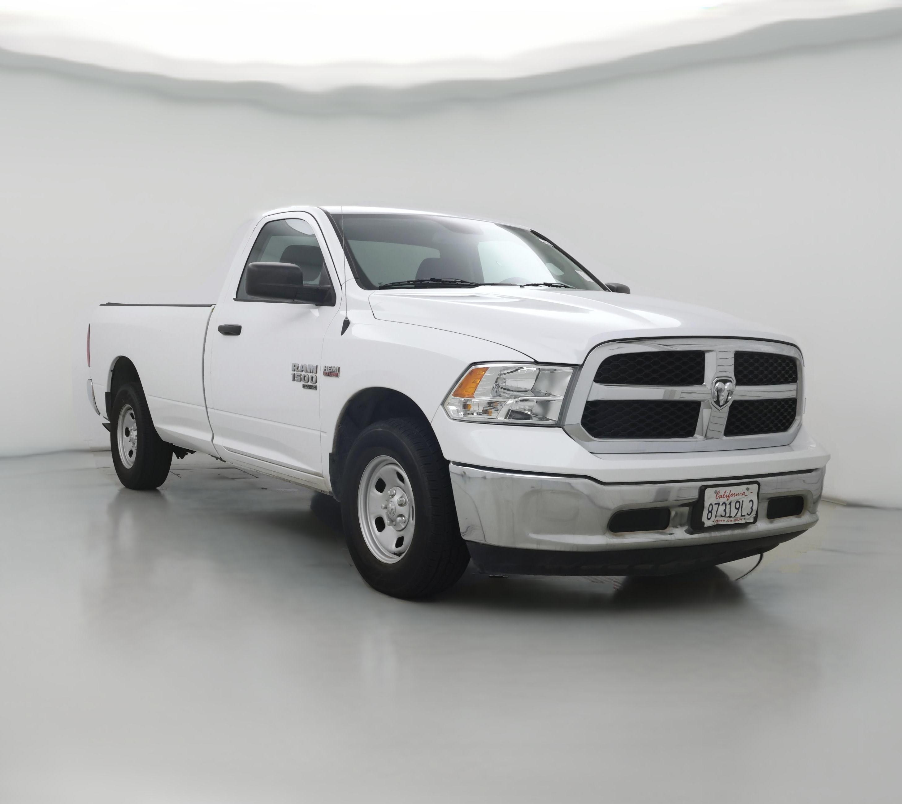 Thumbnail: 2019 RAM 1500 Classic - 1