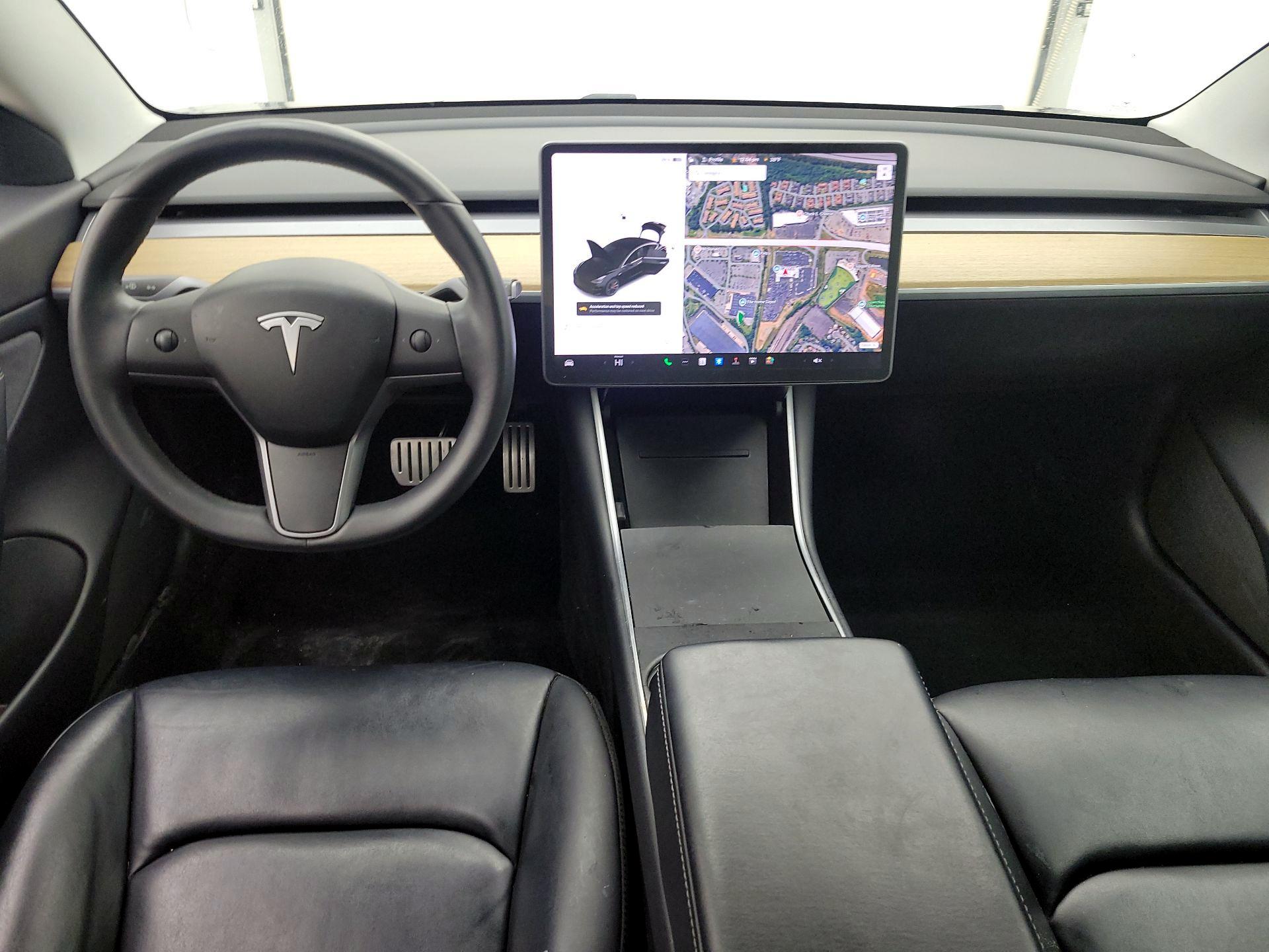 Thumbnail: 2020 Tesla Model 3 - 9