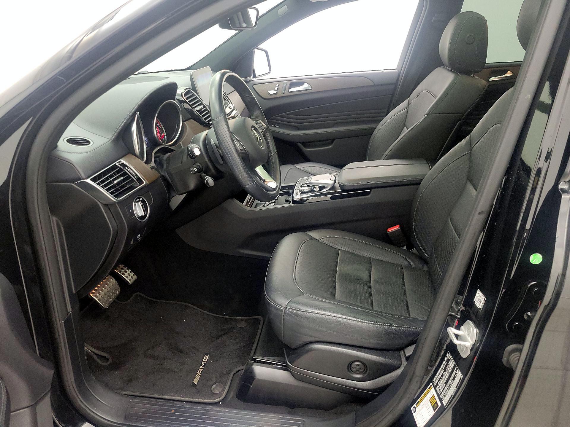 Thumbnail: 2017 Mercedes-Benz GLE - 11