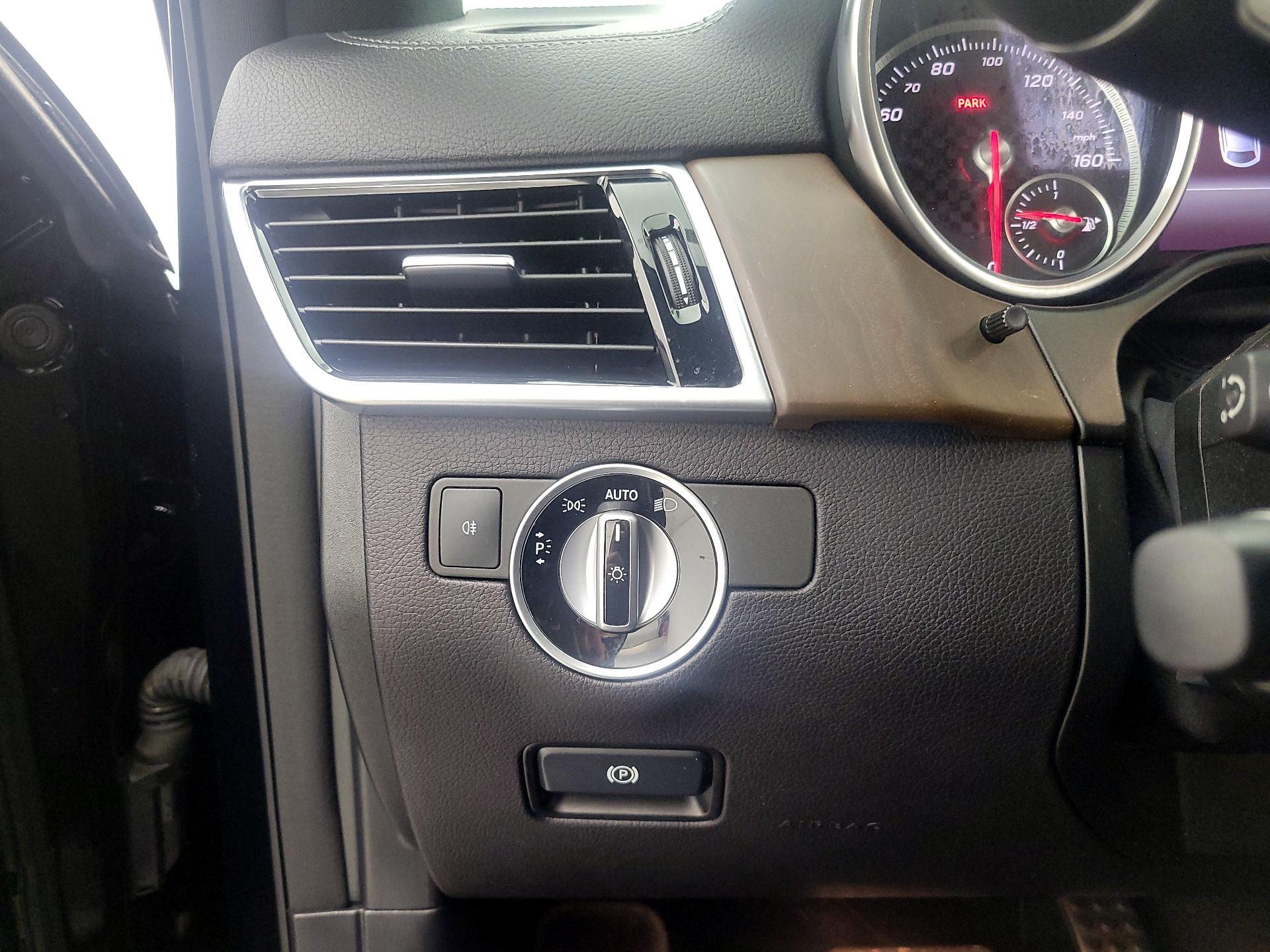 Thumbnail: 2017 Mercedes-Benz GLE - 13