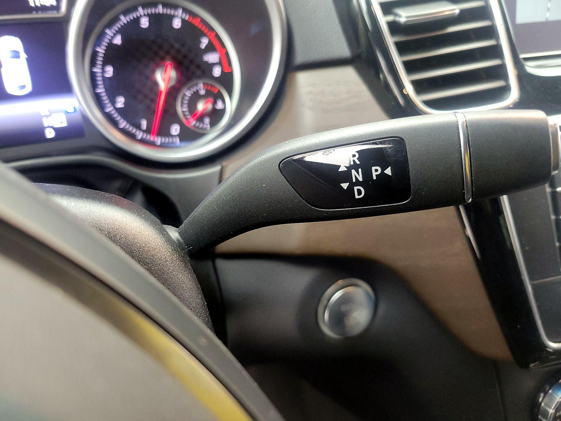 Thumbnail: 2017 Mercedes-Benz GLE - 18