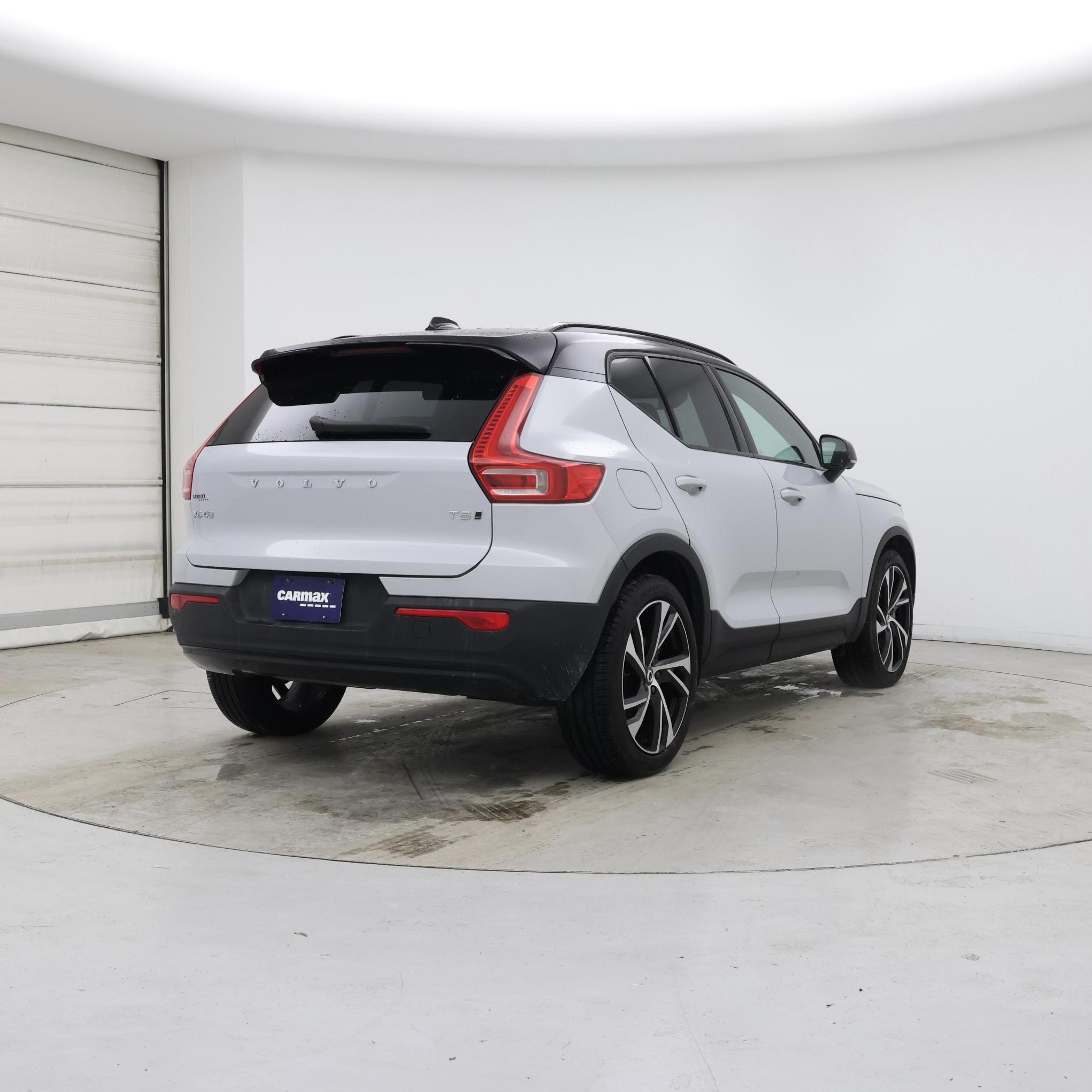 Thumbnail: 2022 Volvo XC40 - 8