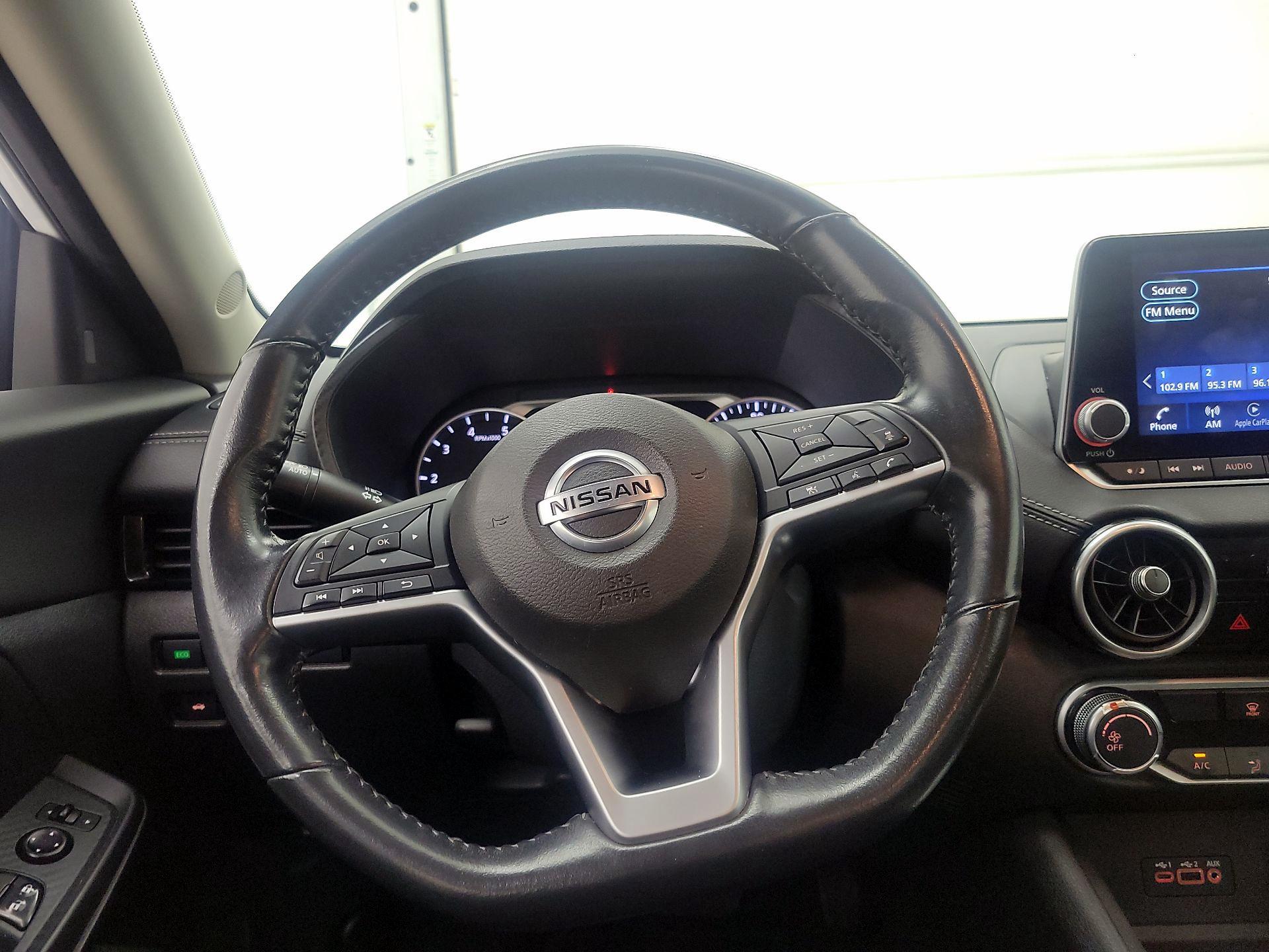 Thumbnail: 2022 Nissan Sentra - 10