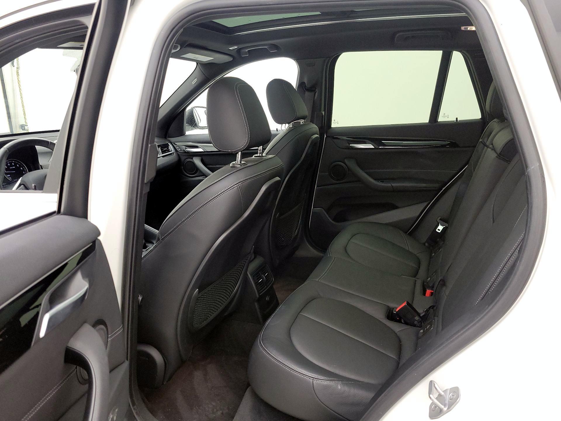 Thumbnail: 2018 BMW X1 - 10