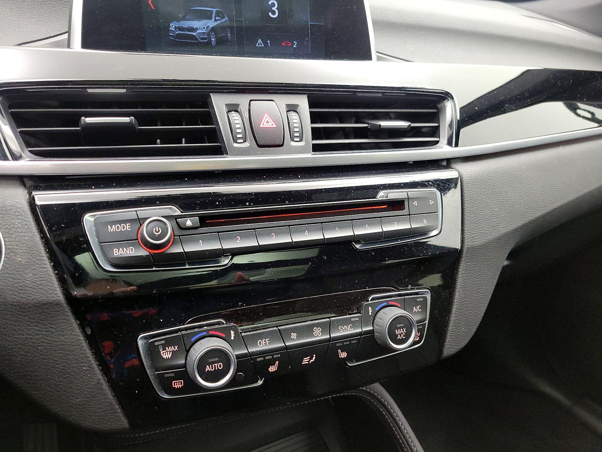 Thumbnail: 2018 BMW X1 - 17