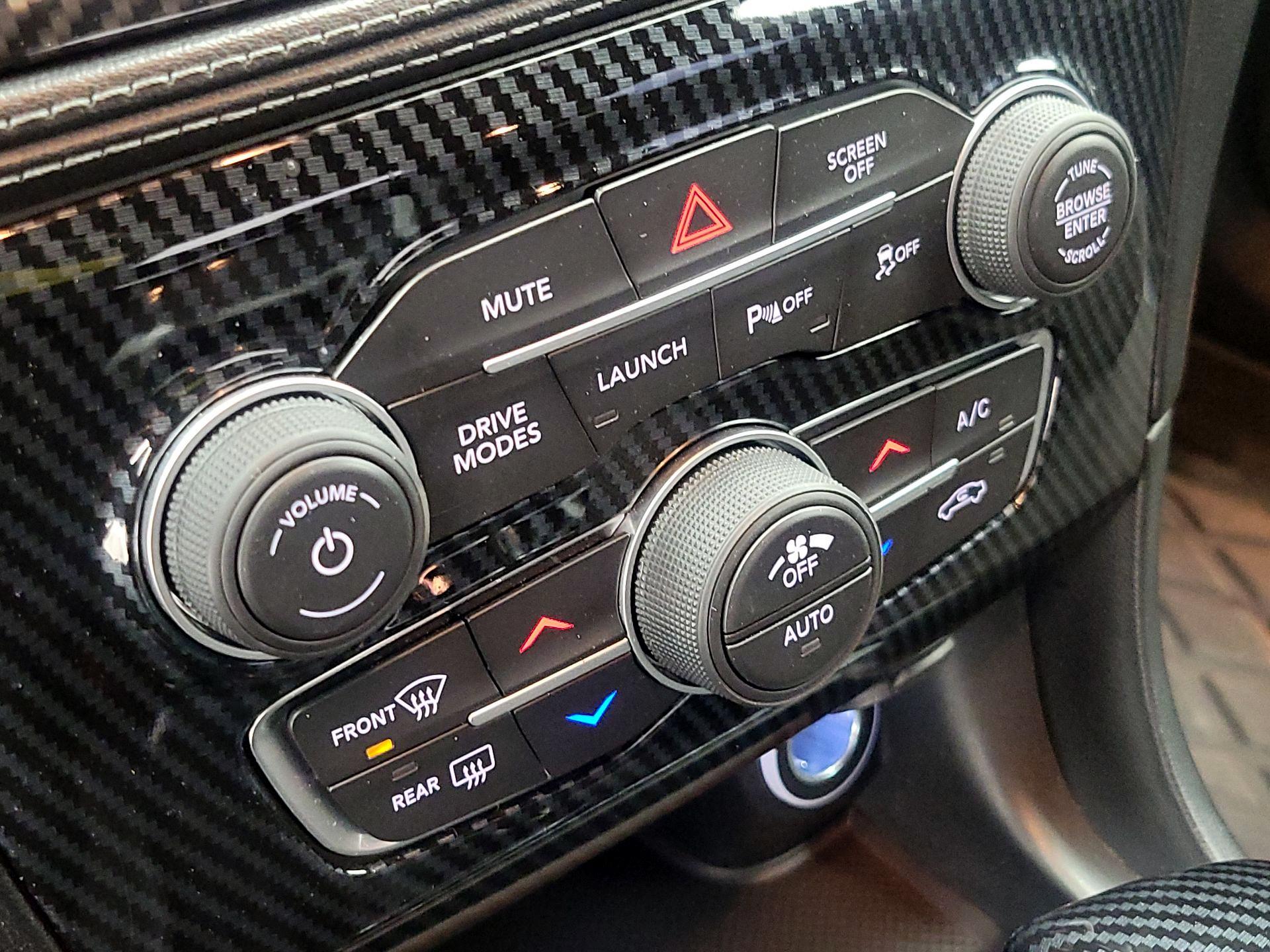 Thumbnail: 2021 Dodge Charger - 16