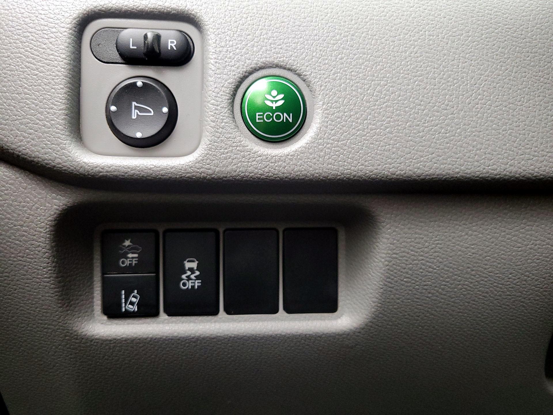 Thumbnail: 2020 Honda Pilot - 13