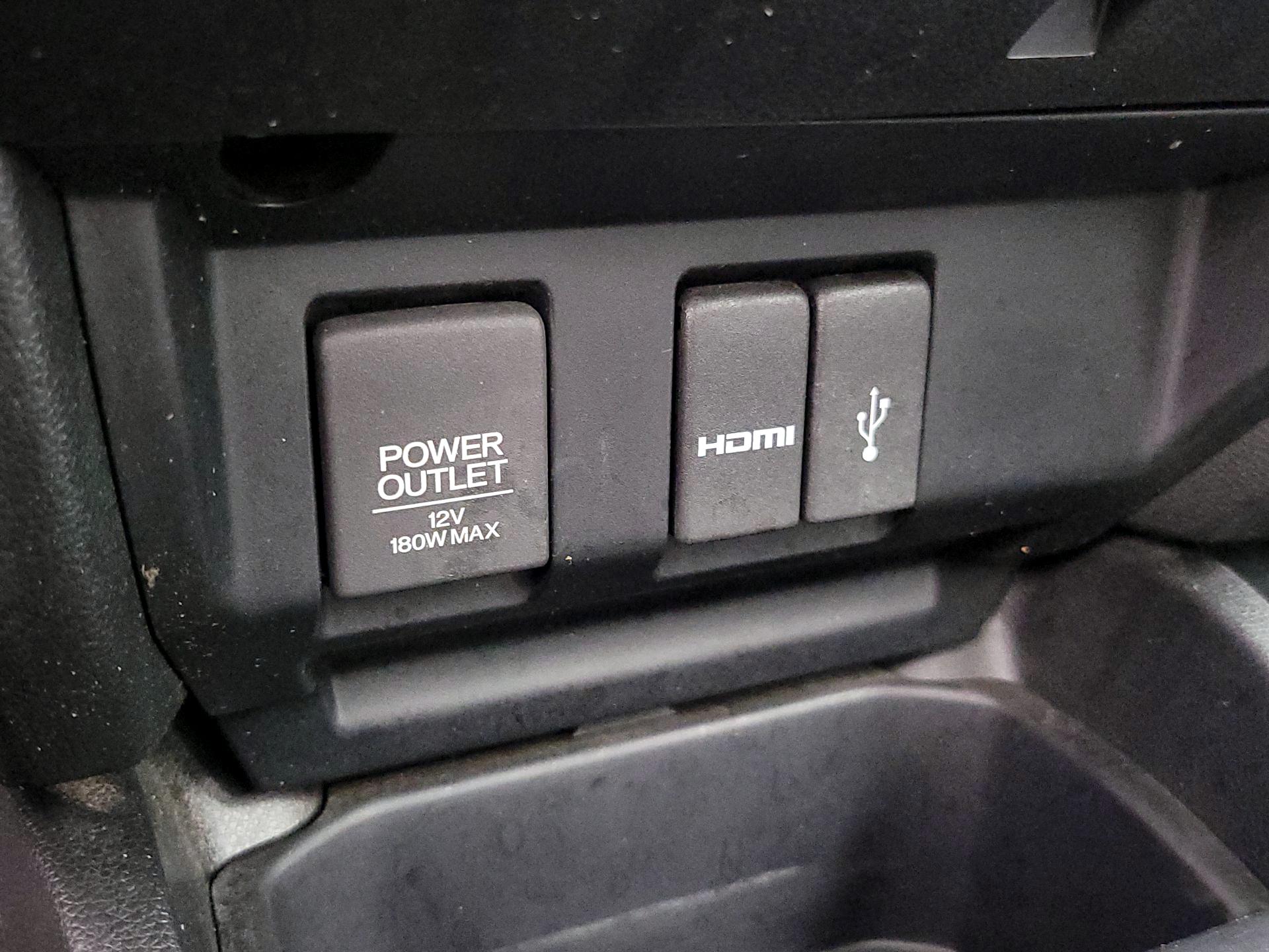 Thumbnail: 2015 Honda Fit - 19