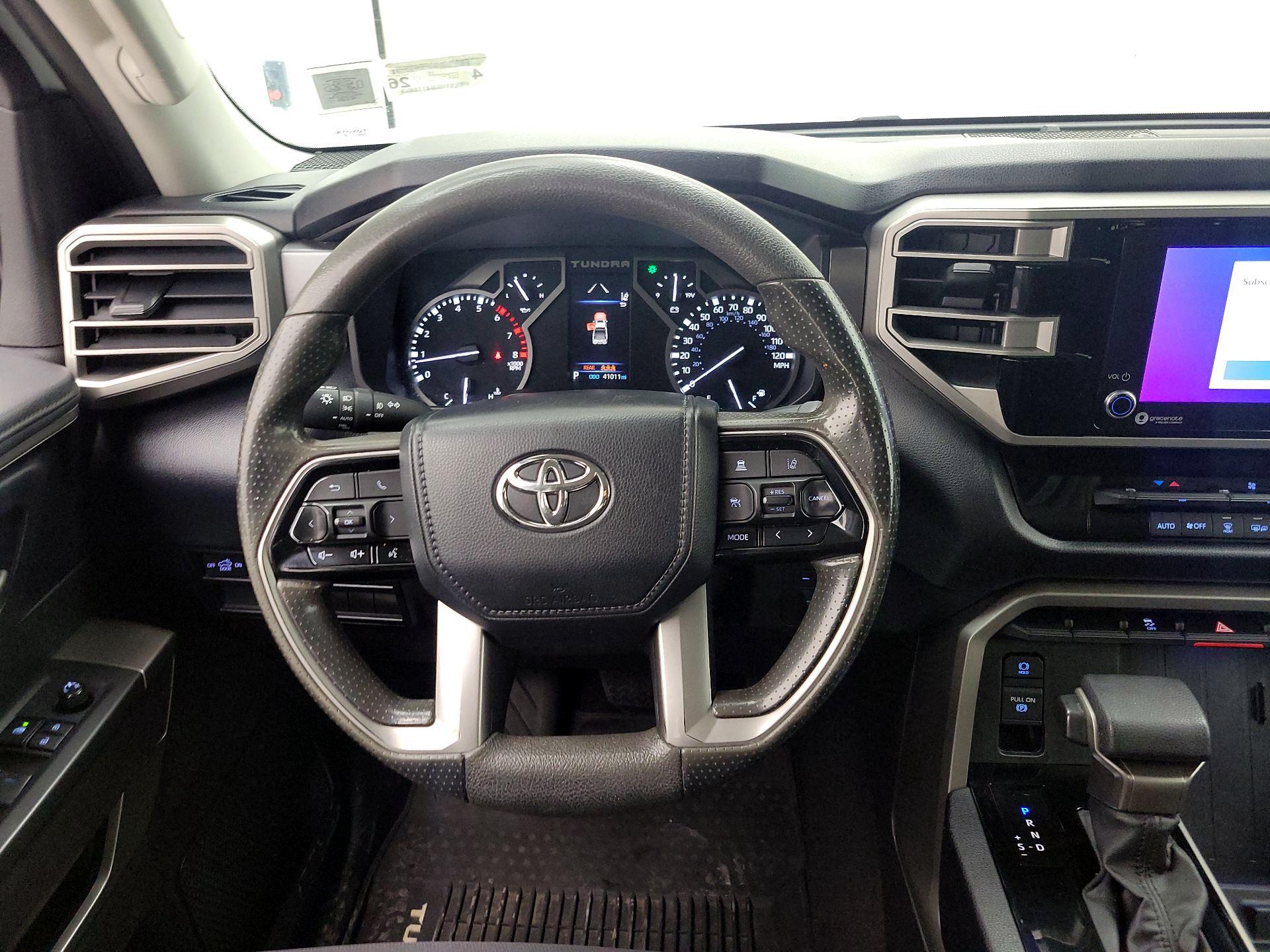 Thumbnail: 2022 Toyota Tundra - 10