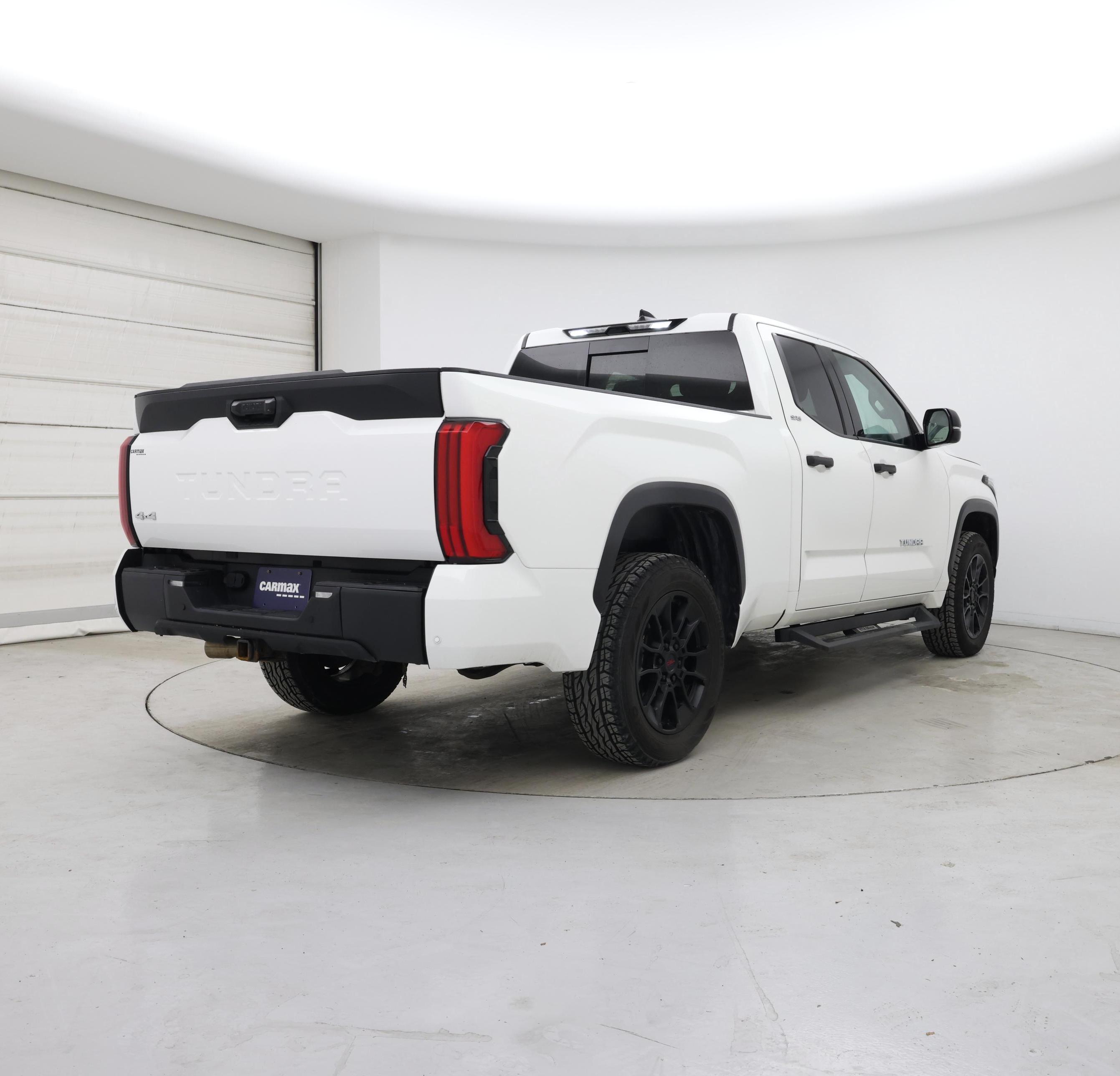 Thumbnail: 2022 Toyota Tundra - 8