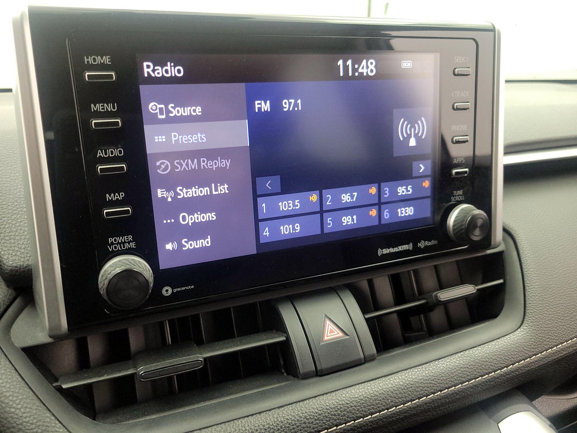 Thumbnail: 2019 Toyota RAV4 - 15