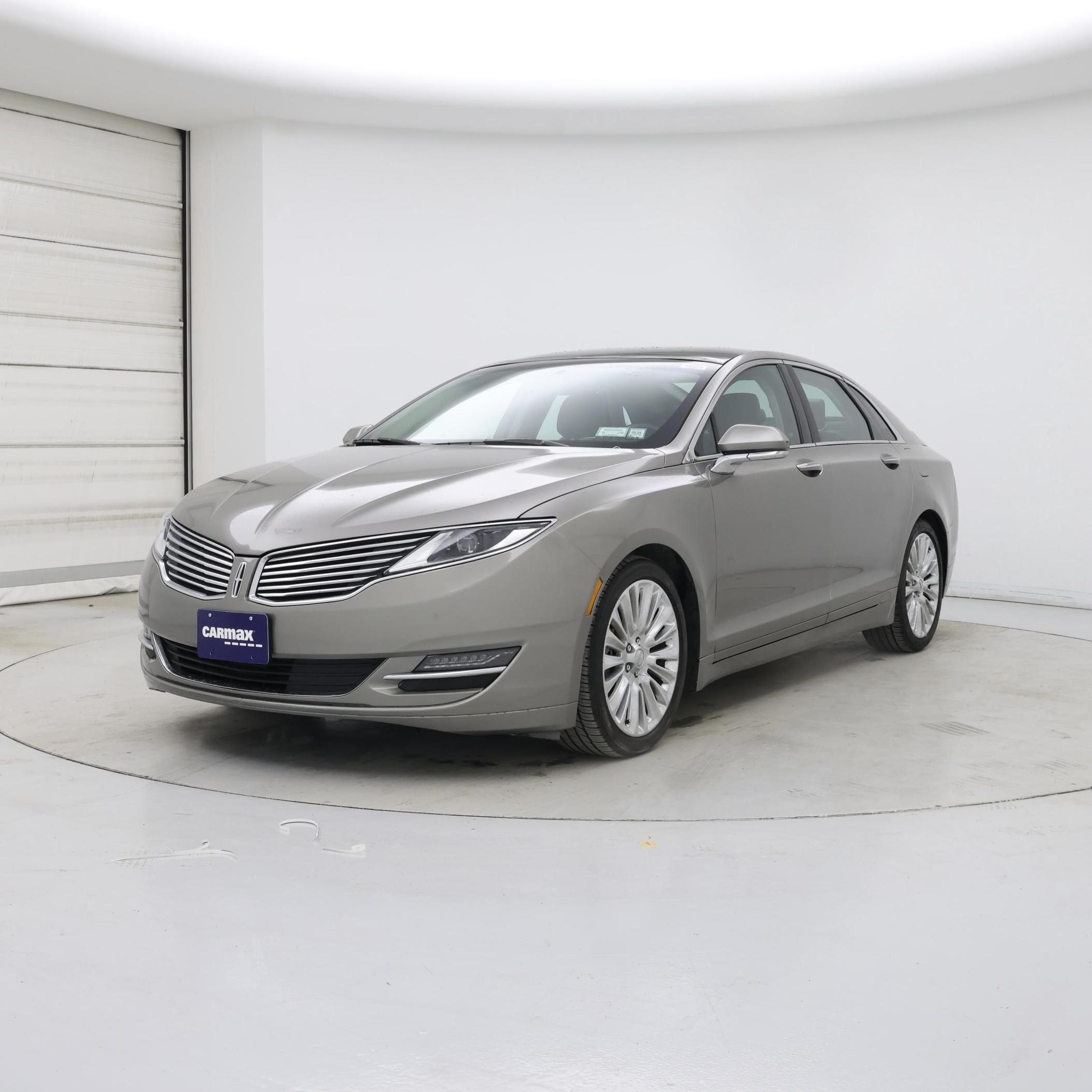 Thumbnail: 2016 Lincoln MKZ - 4